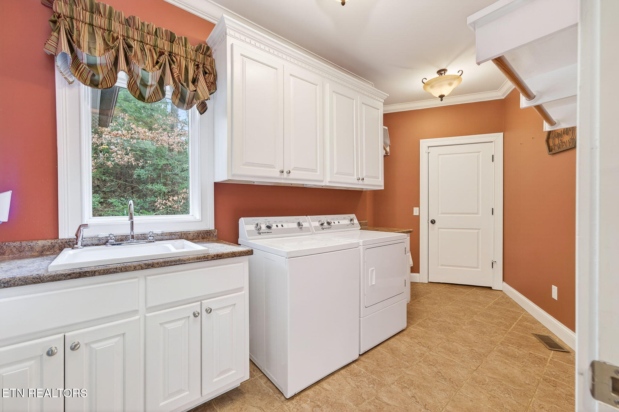 1335 Laurel Way Monterey TN 38574