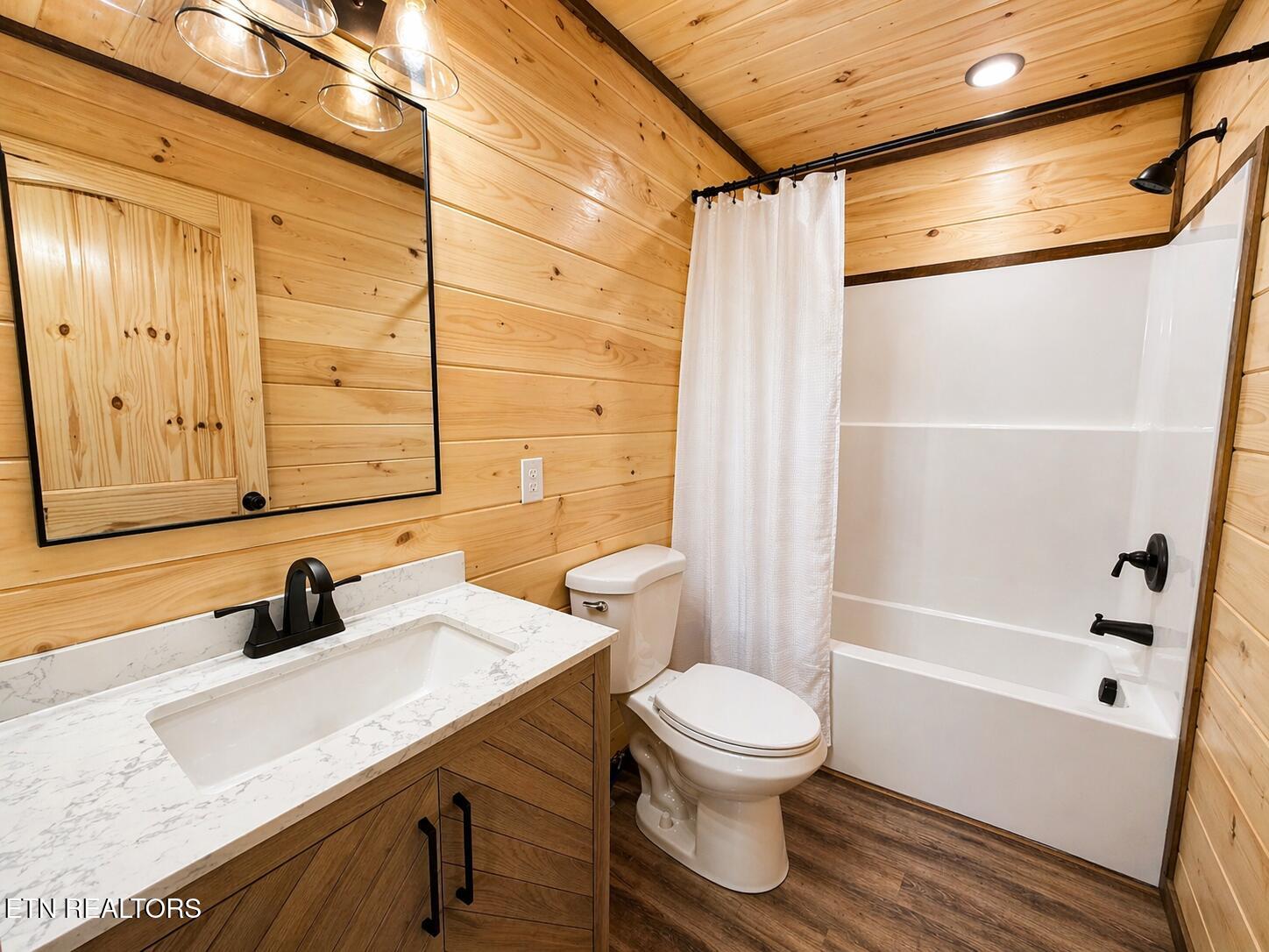1632 Mountain Lodge Way Pigeon Forge TN 37862