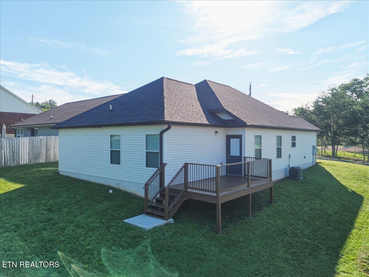 7727 Bell Stanley Road Powell TN 37849
