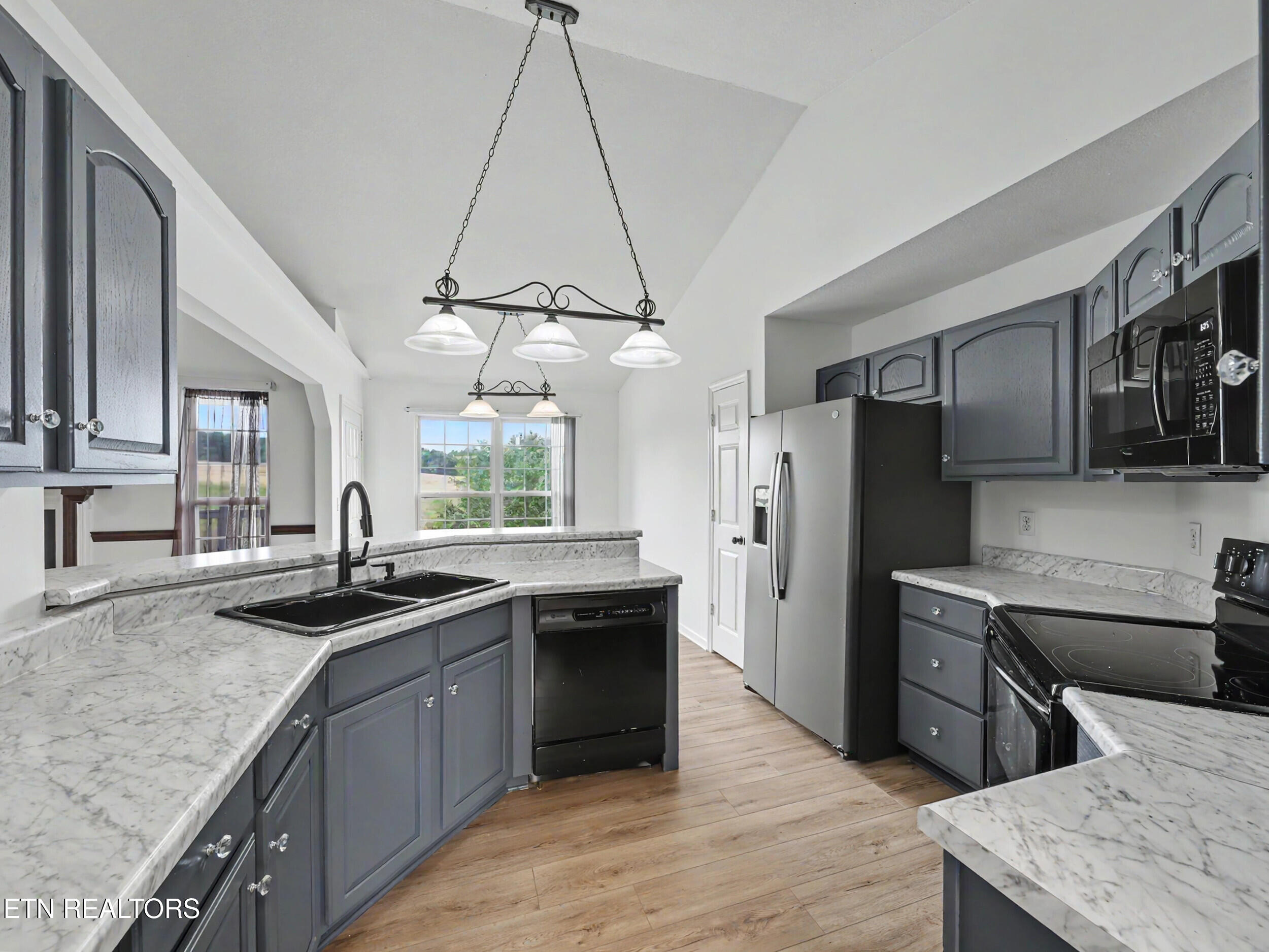144 Jenny Drive Madisonville TN 37354