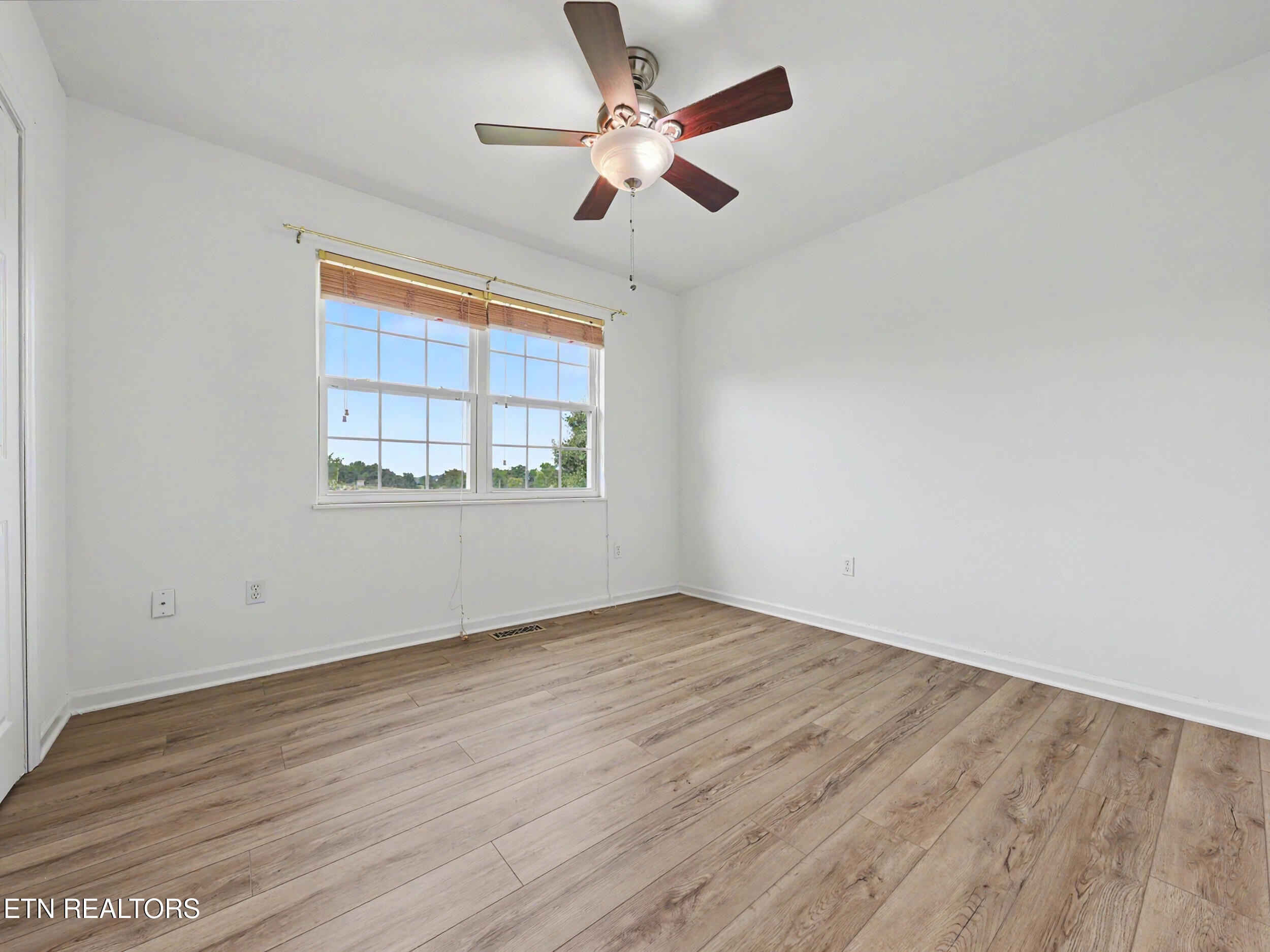 144 Jenny Drive Madisonville TN 37354
