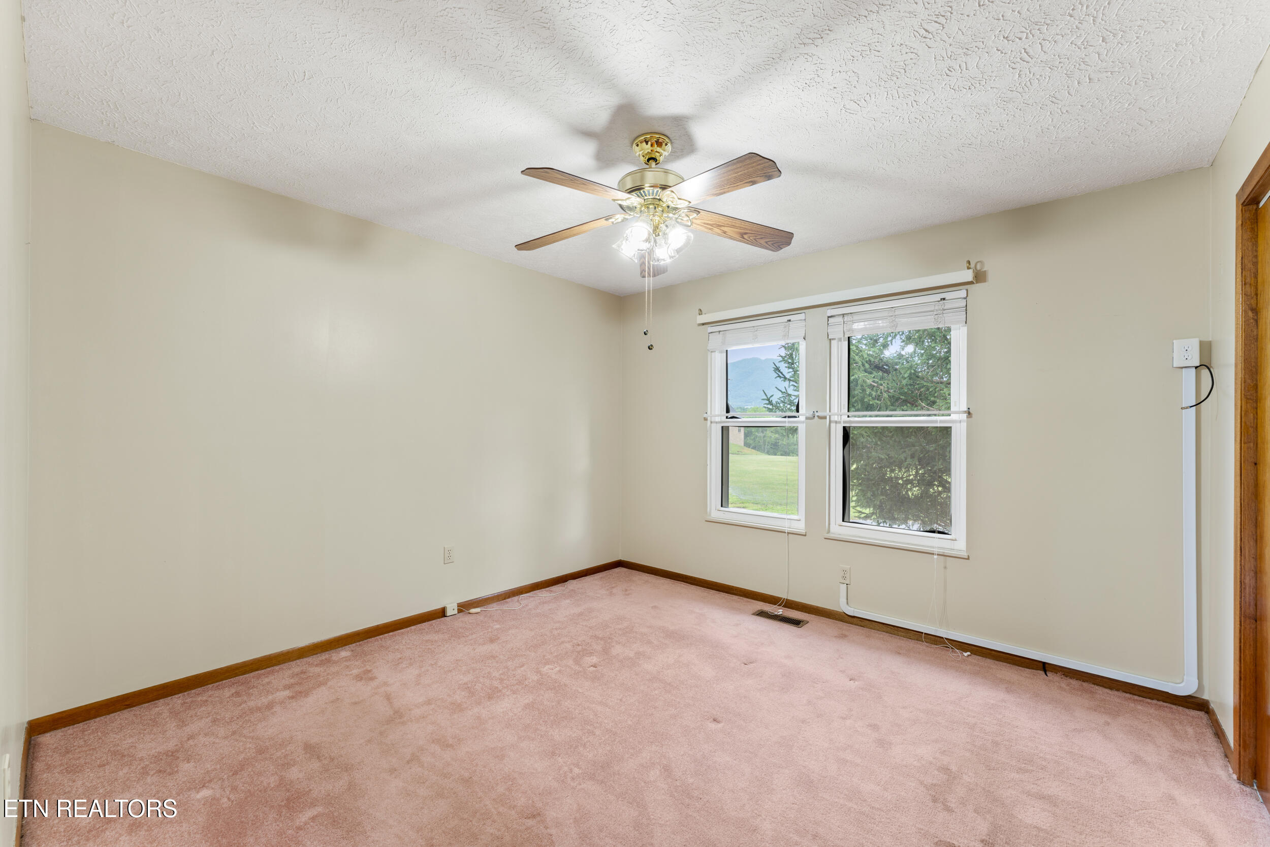 7197 Old Tuckaleechee Road Townsend TN 37882