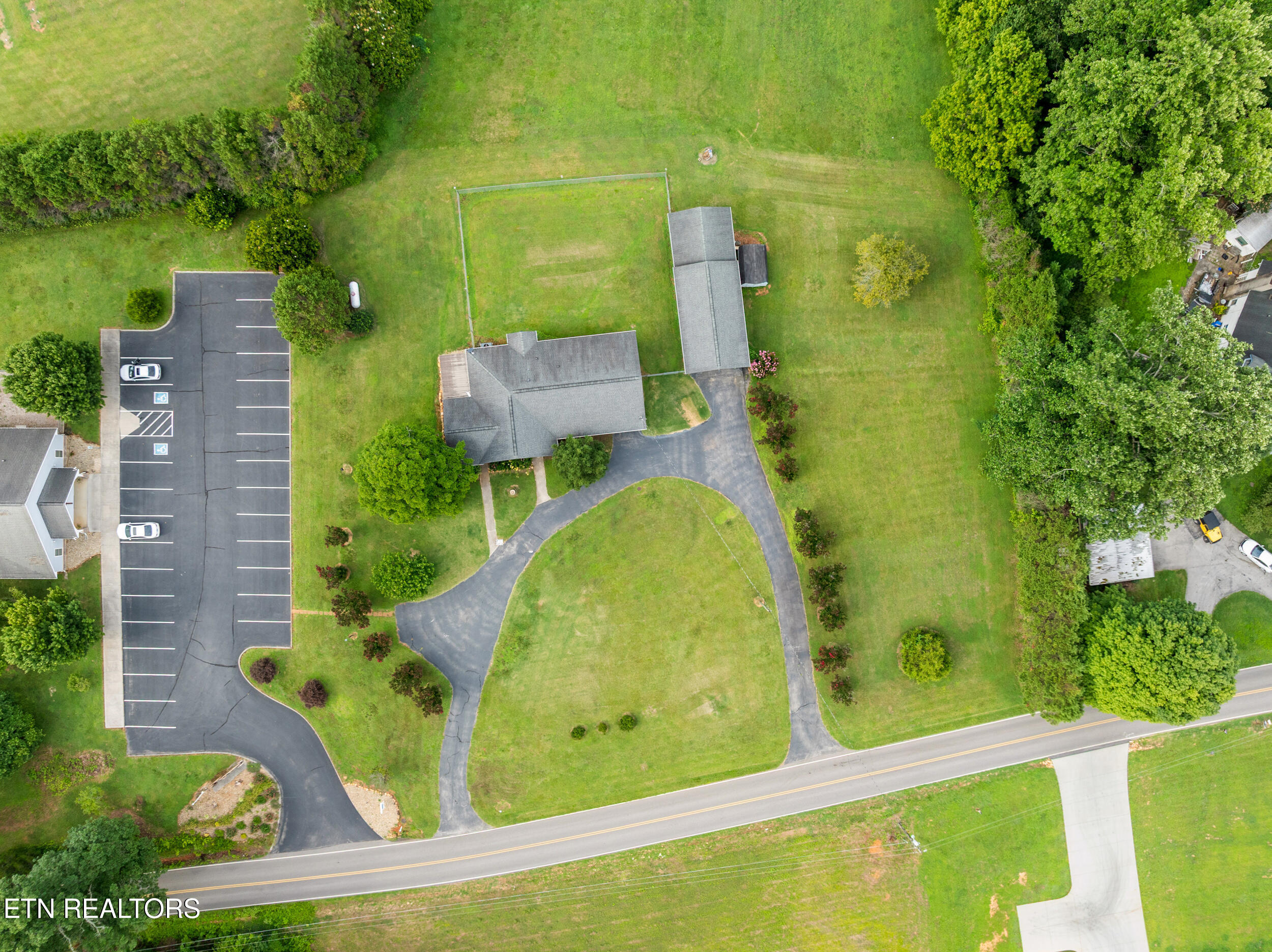 7197 Old Tuckaleechee Road Townsend TN 37882