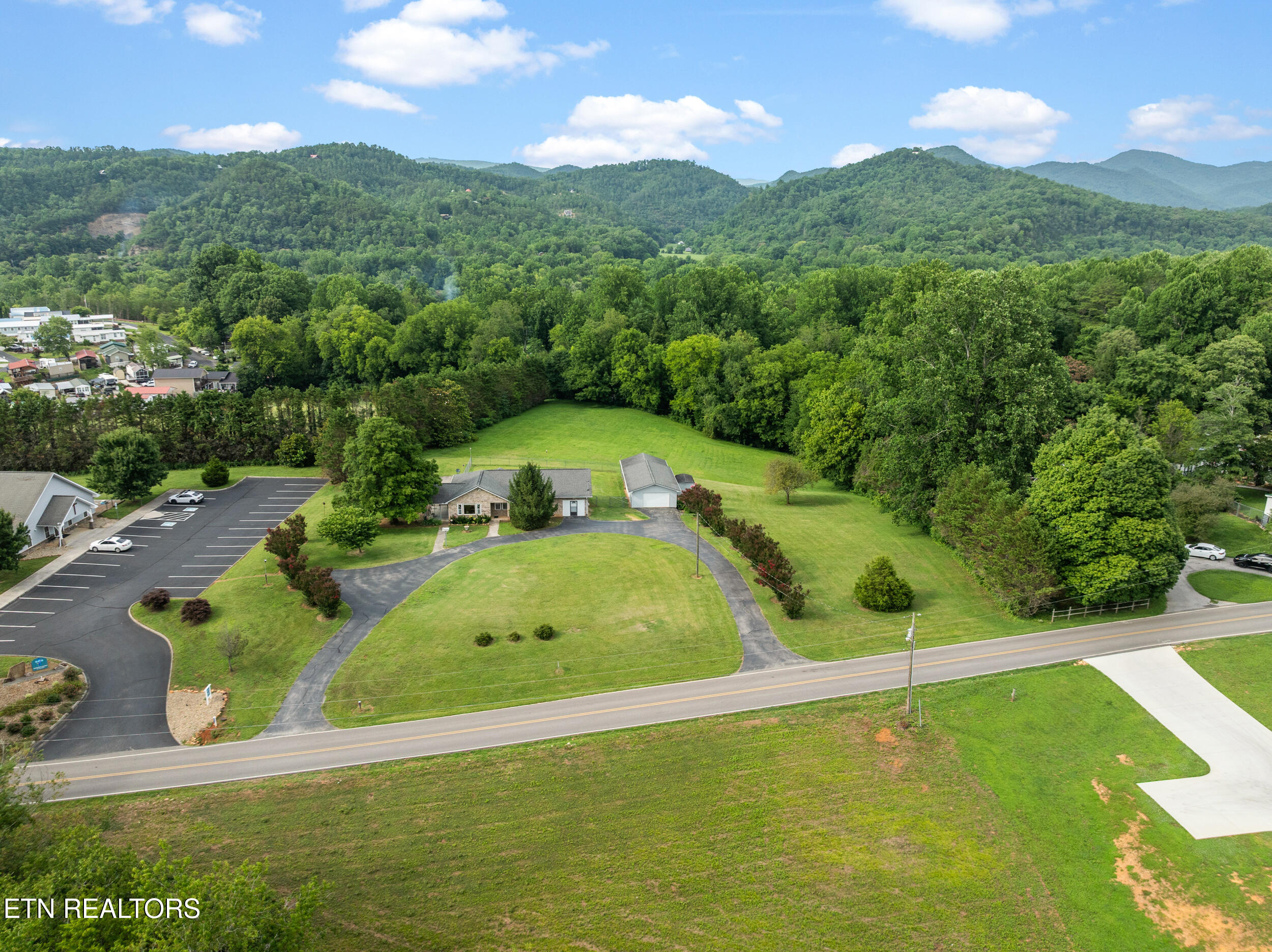 7197 Old Tuckaleechee Road Townsend TN 37882