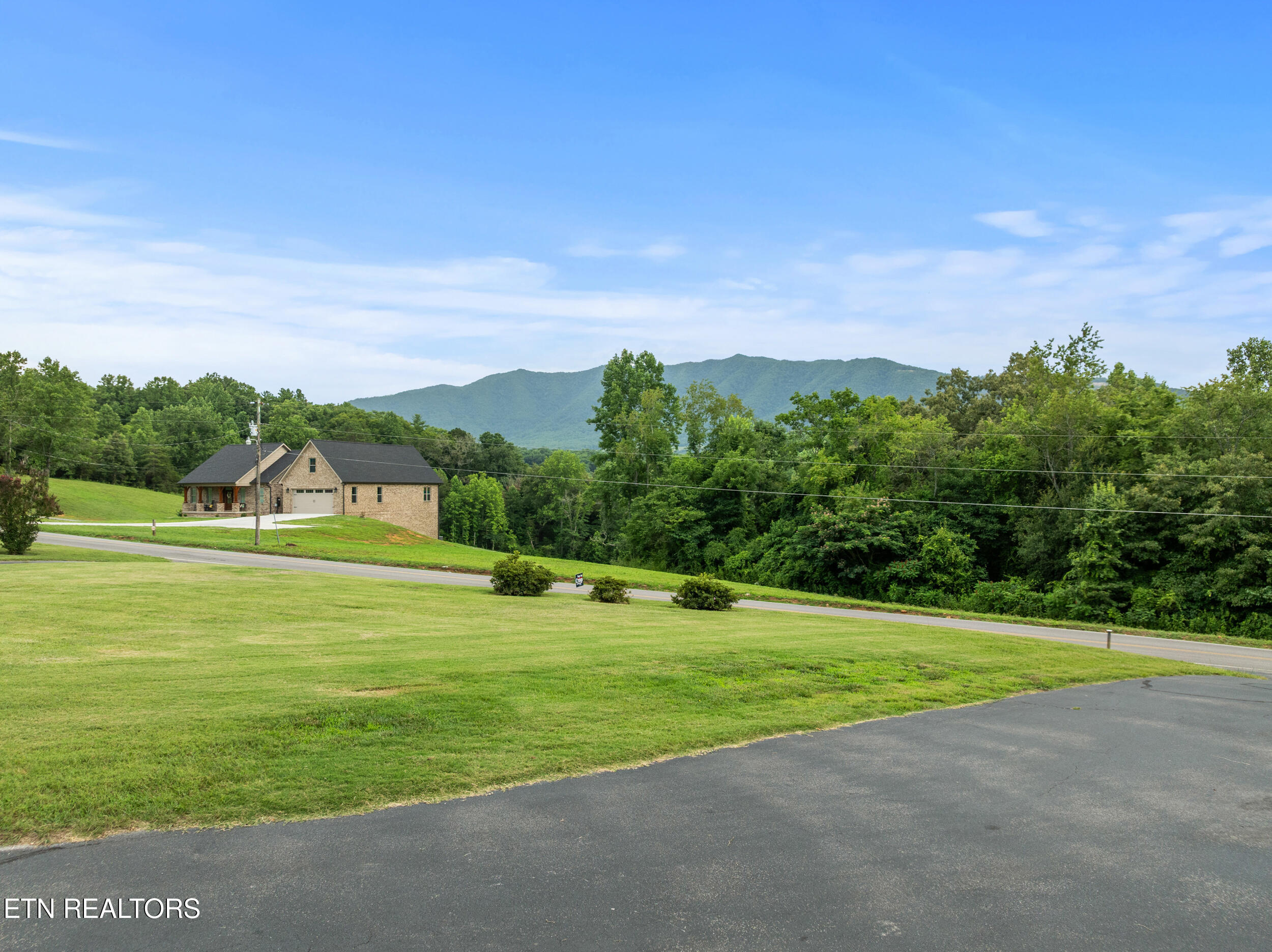 7197 Old Tuckaleechee Road Townsend TN 37882