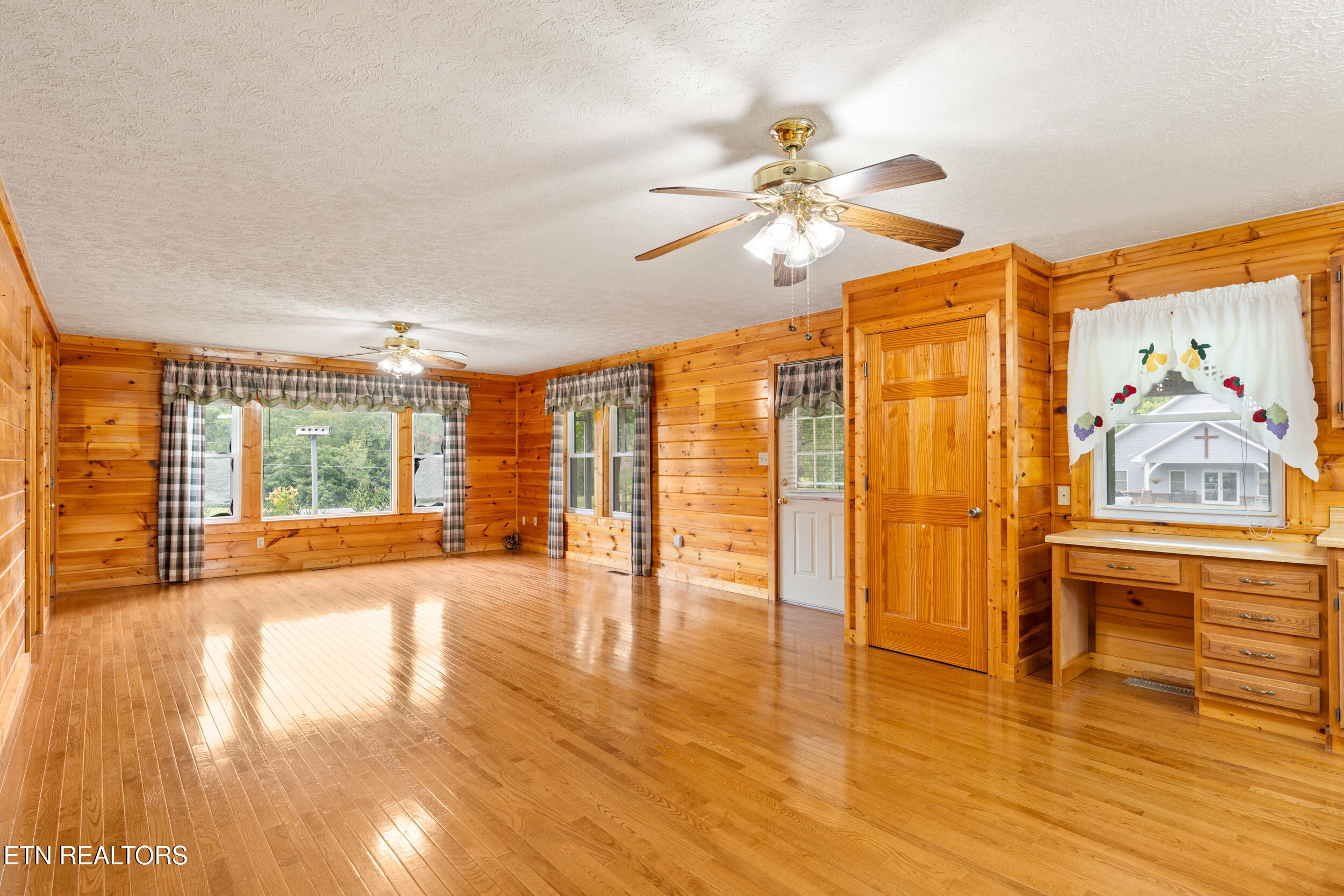 7197 Old Tuckaleechee Road Townsend TN 37882