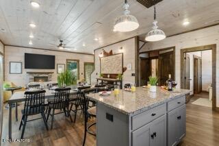 2028 Myrtle Way Pigeon Forge TN 37863