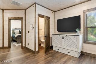 2028 Myrtle Way Pigeon Forge TN 37863