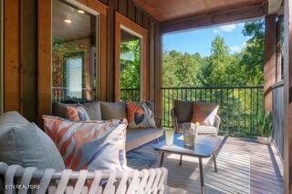2028 Myrtle Way Pigeon Forge TN 37863