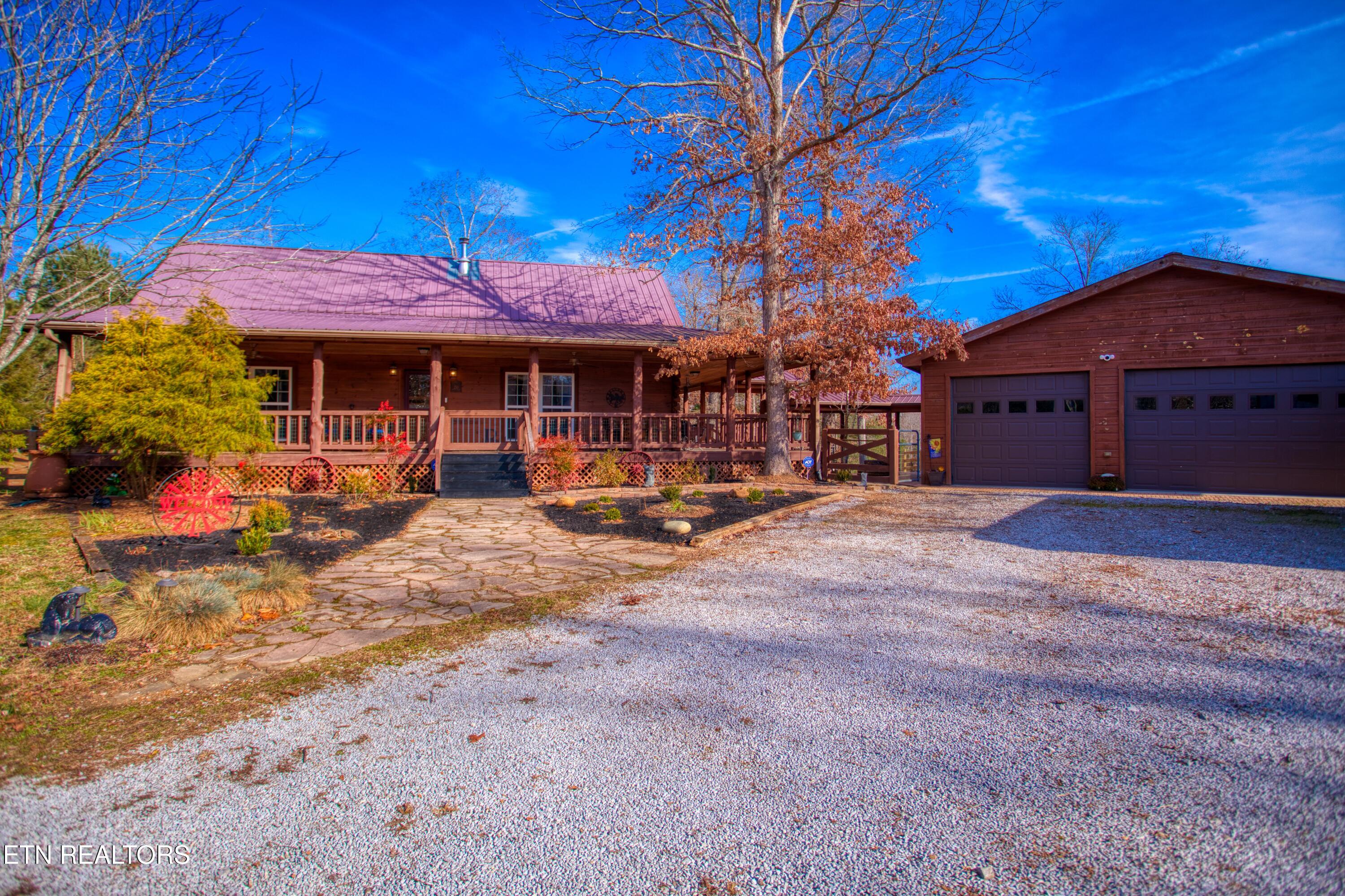 250 Briar Point Road Allardt TN 38504