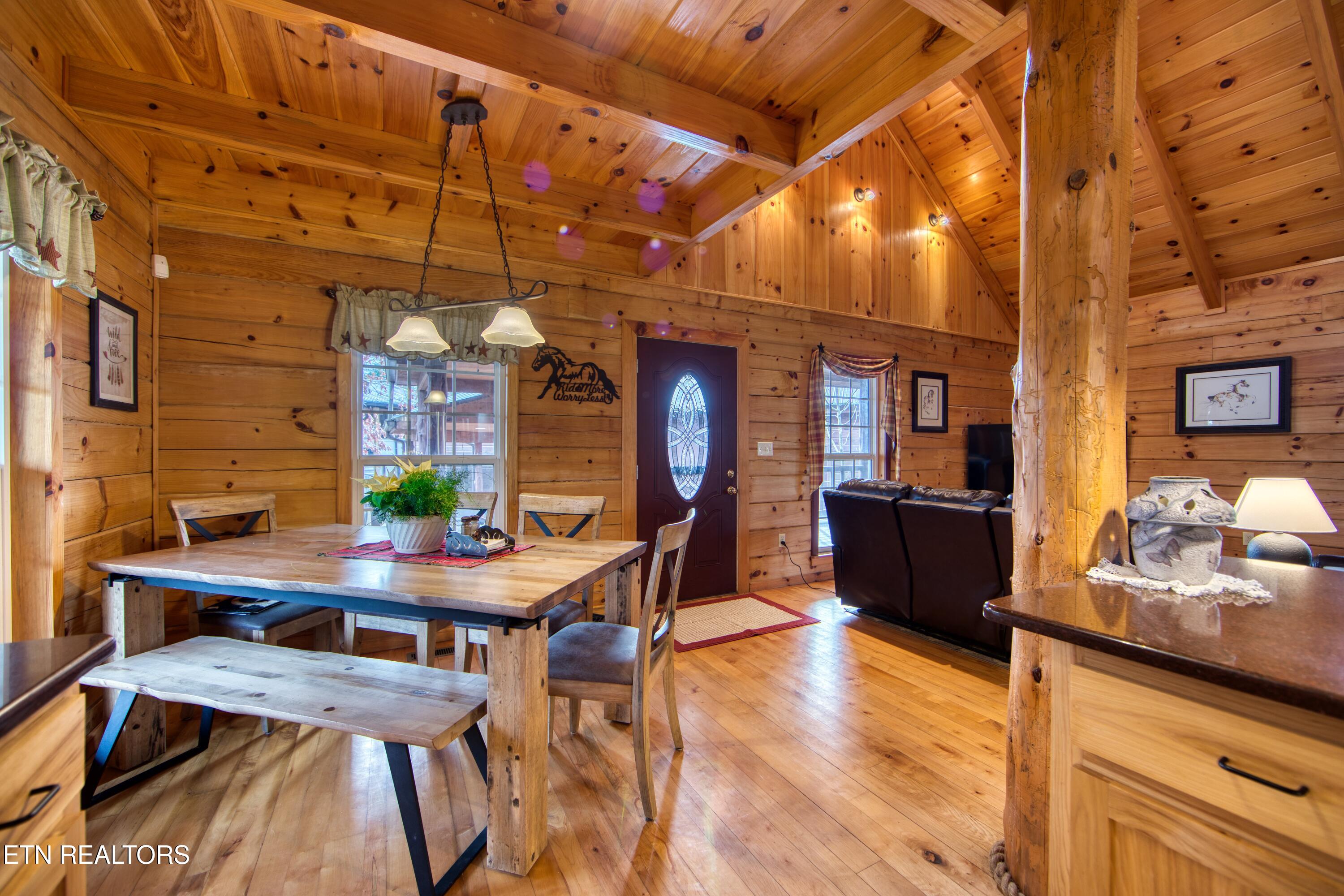 250 Briar Point Road Allardt TN 38504