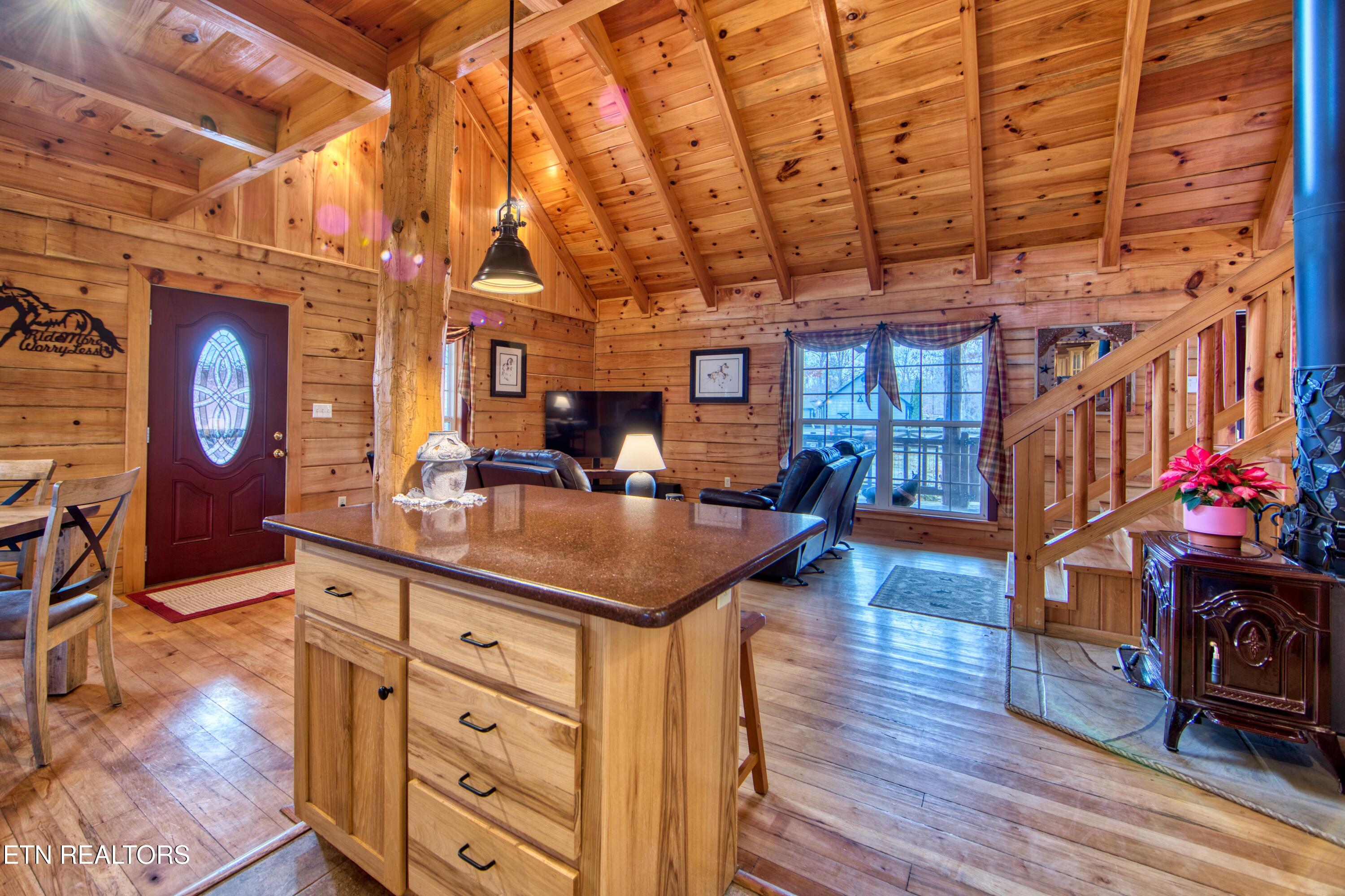 250 Briar Point Road Allardt TN 38504