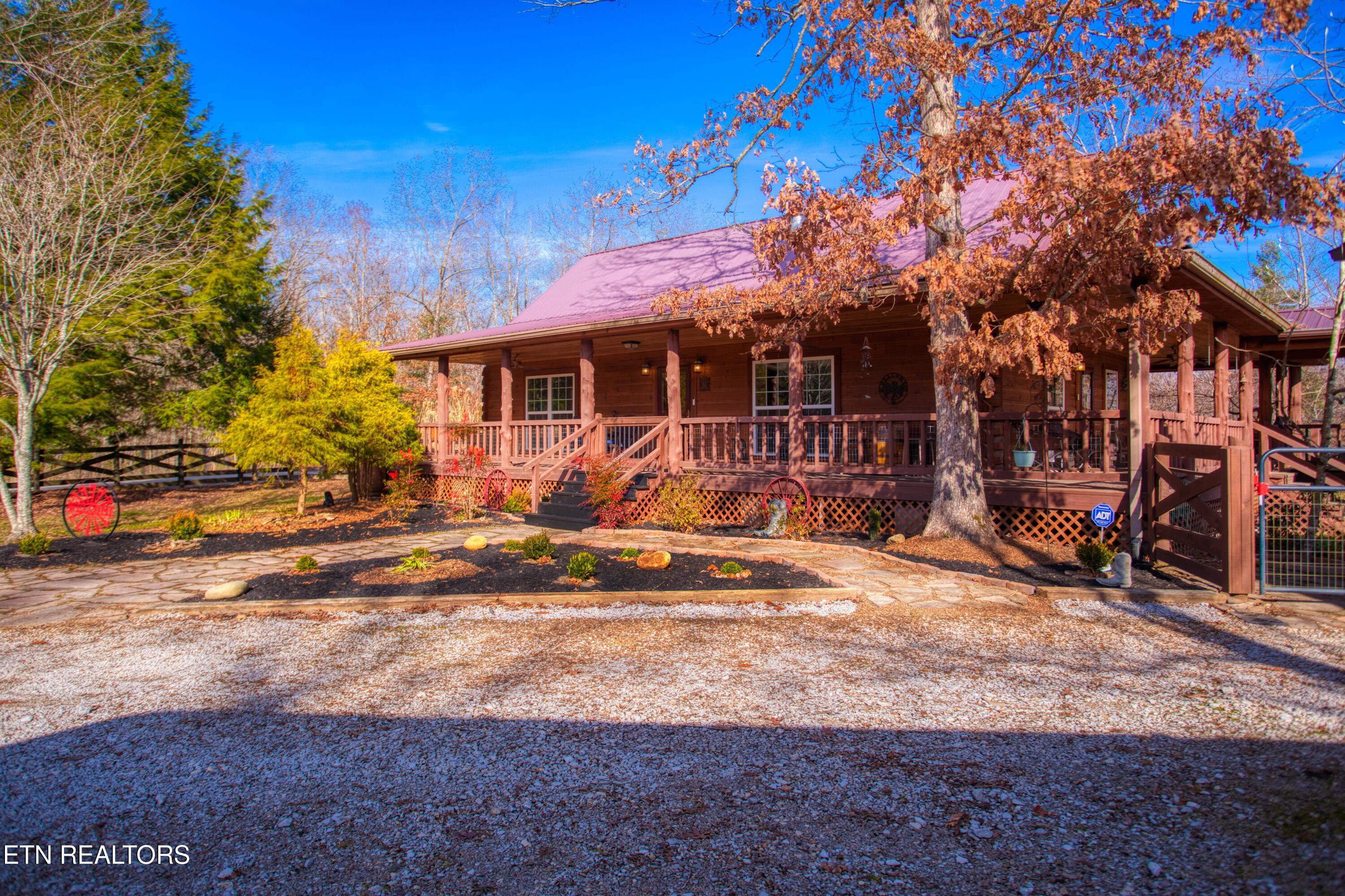 250 Briar Point Road Allardt TN 38504