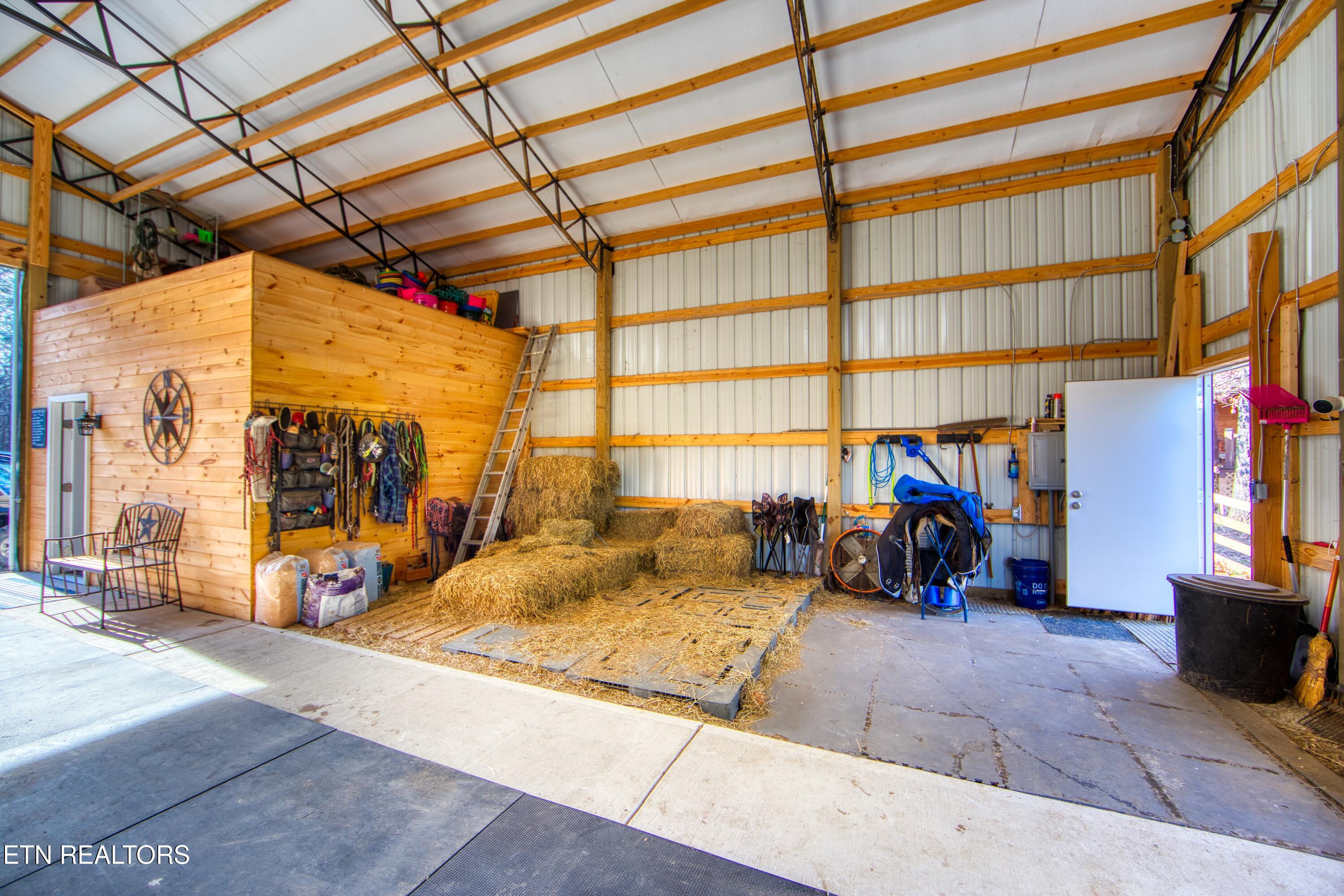 250 Briar Point Road Allardt TN 38504