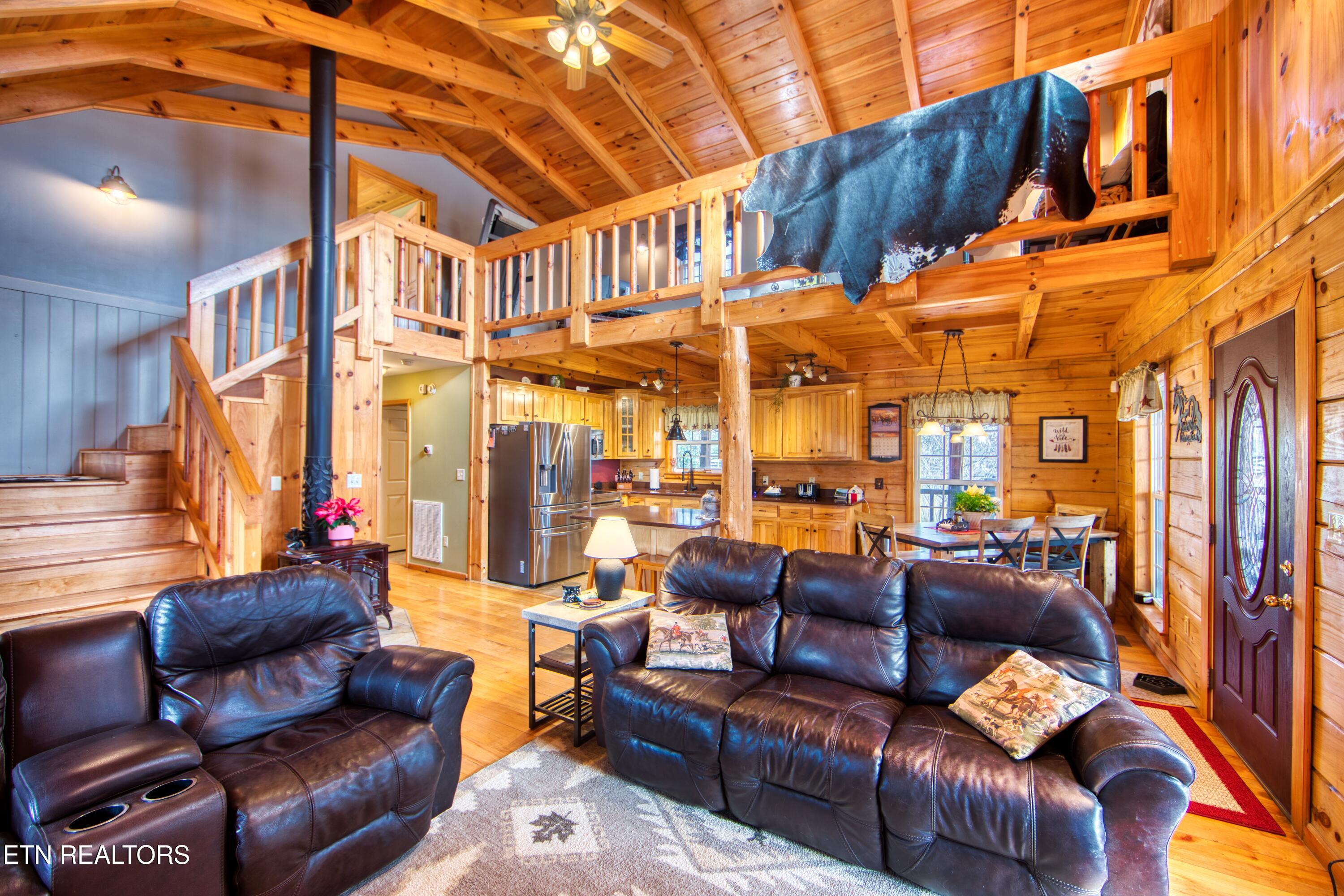 250 Briar Point Road Allardt TN 38504