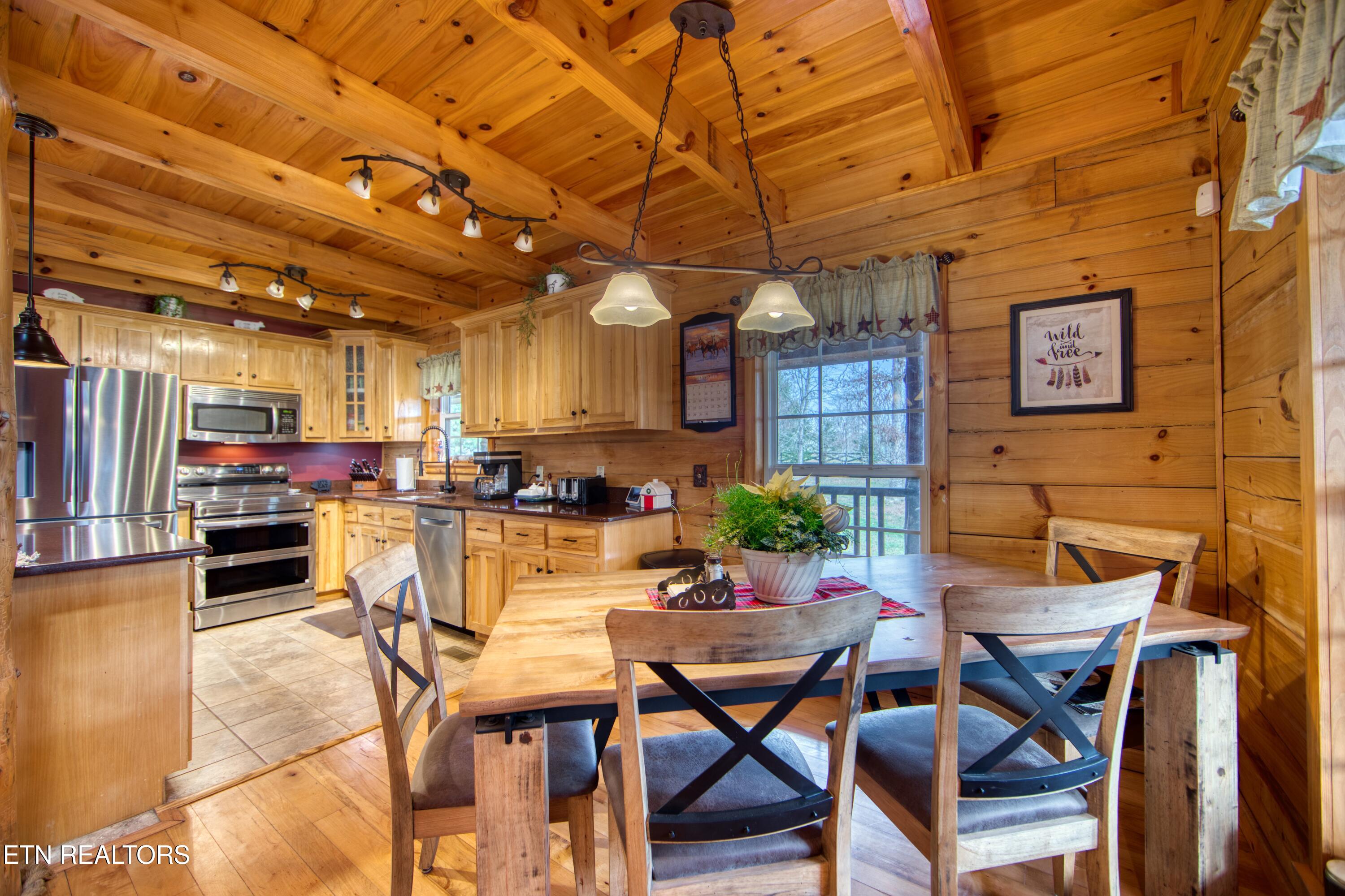 250 Briar Point Road Allardt TN 38504