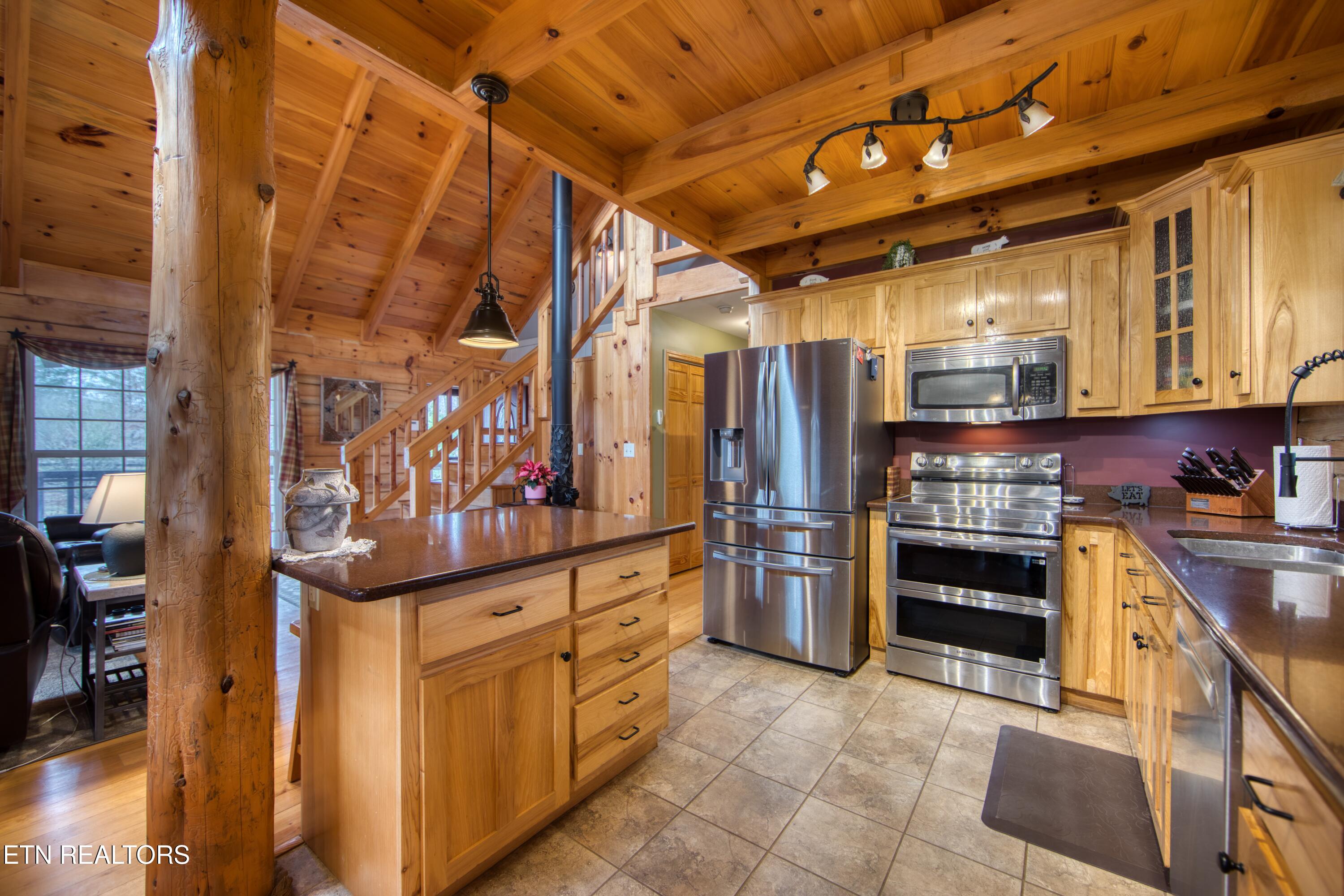 250 Briar Point Road Allardt TN 38504