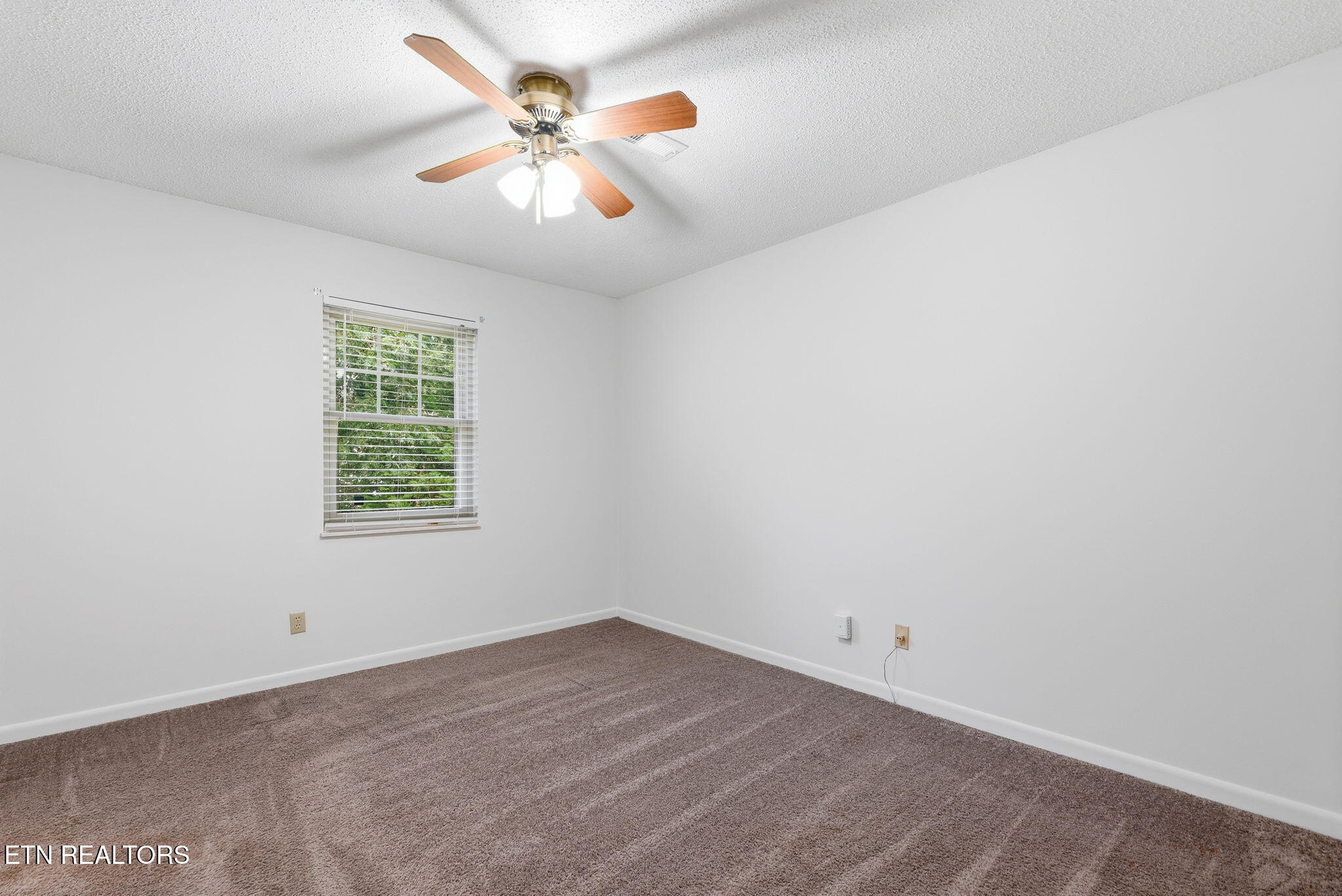 1409 Waynesboro Lane Knoxville TN 37923