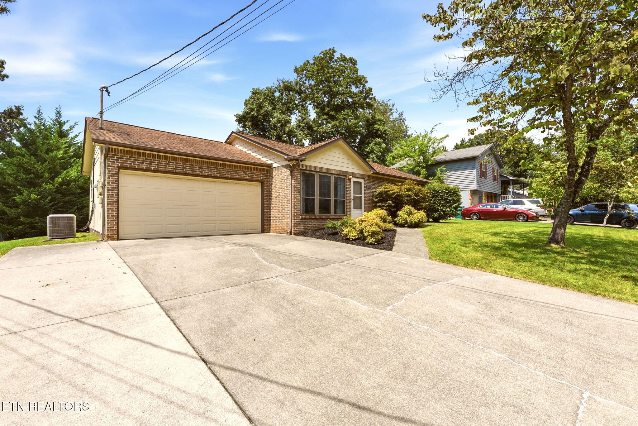 1409 Waynesboro Lane Knoxville TN 37923