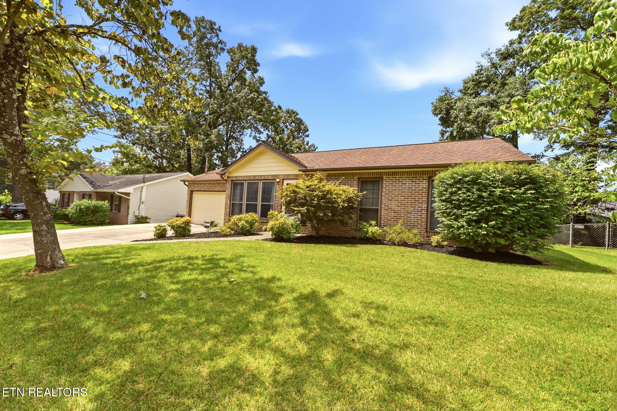 1409 Waynesboro Lane Knoxville TN 37923