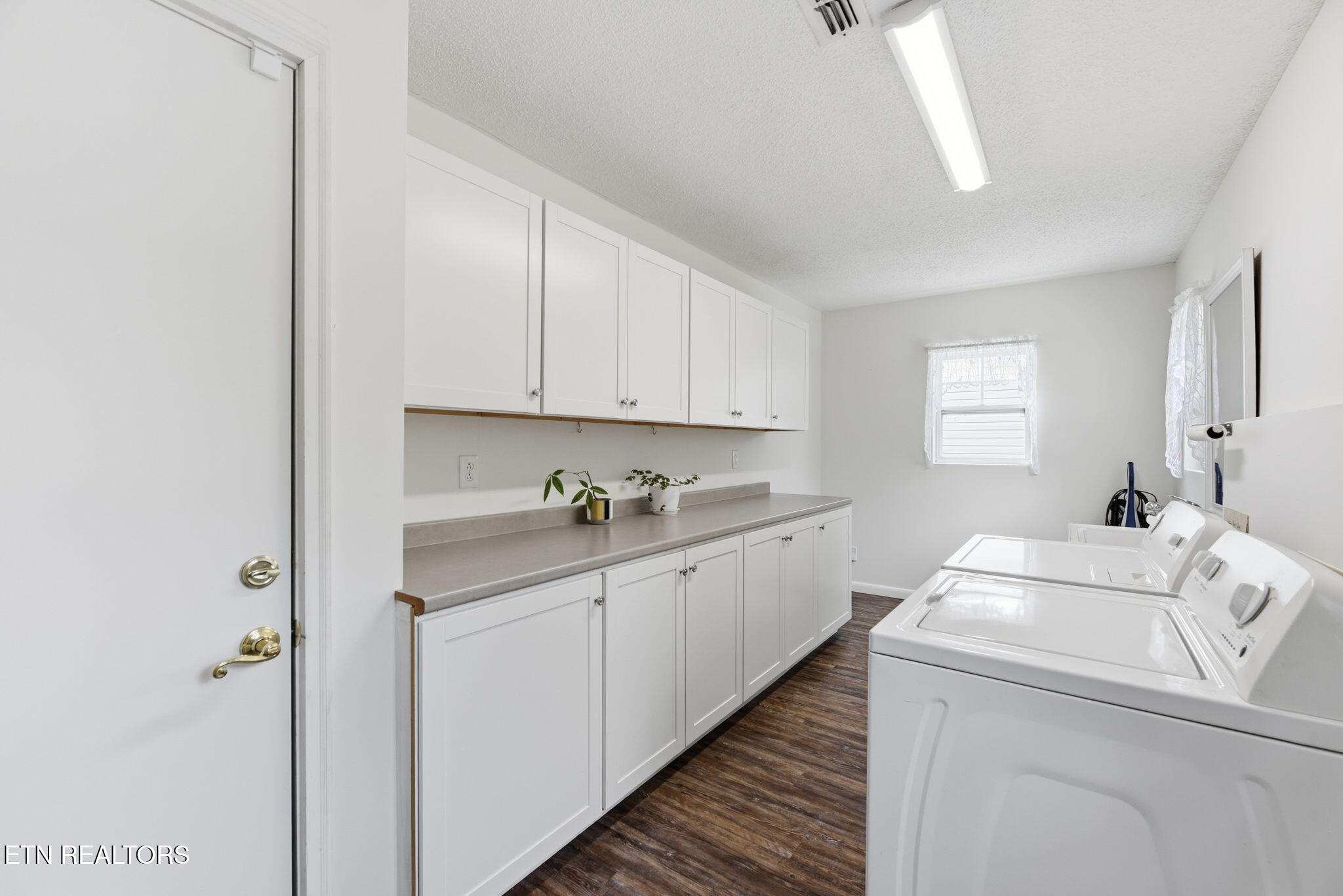 1409 Waynesboro Lane Knoxville TN 37923