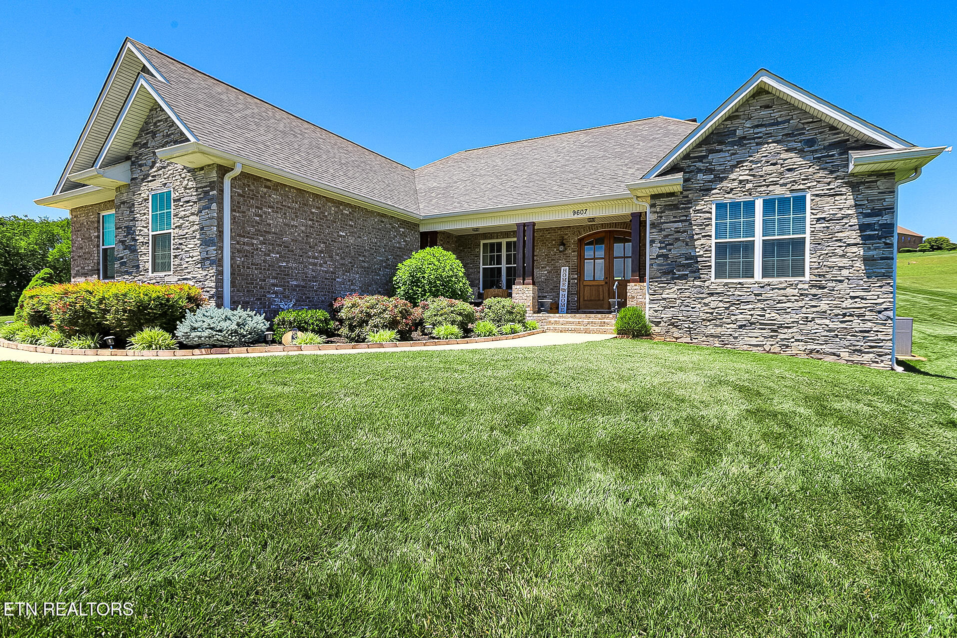9607 Gunnies Drive Kodak TN 37764