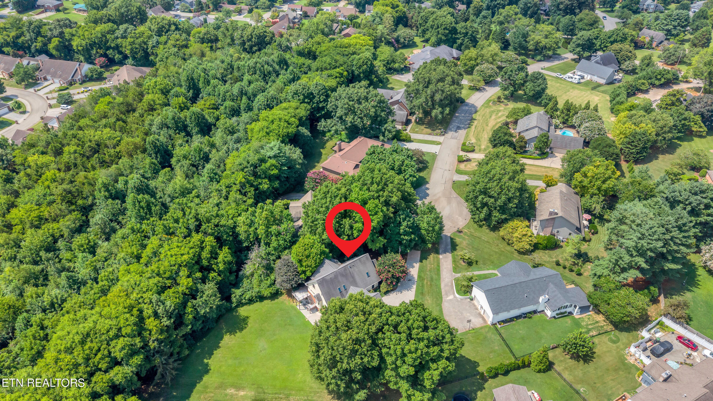 1302 Dunbarton Drive Maryville TN 37803