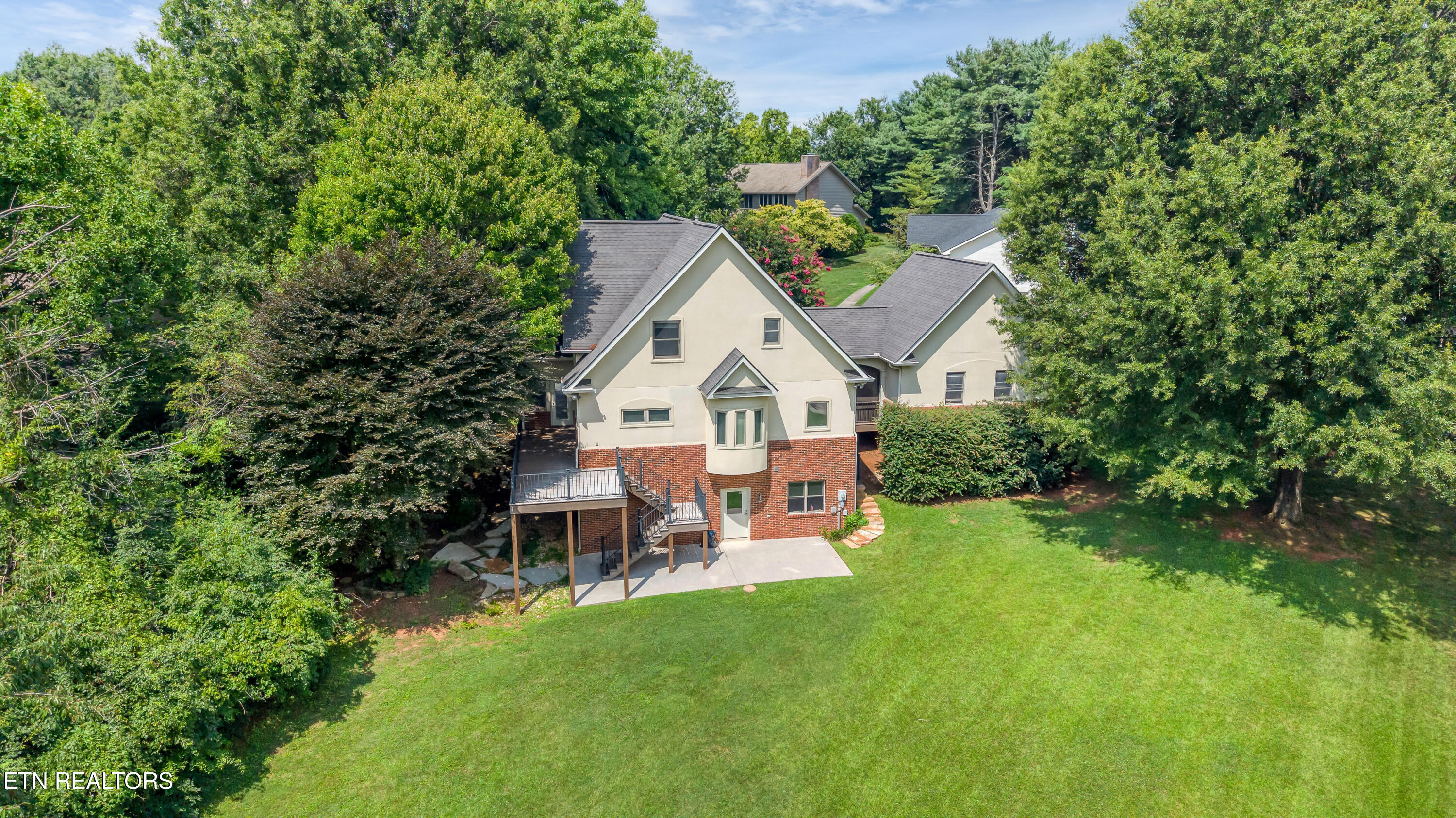 1302 Dunbarton Drive Maryville TN 37803