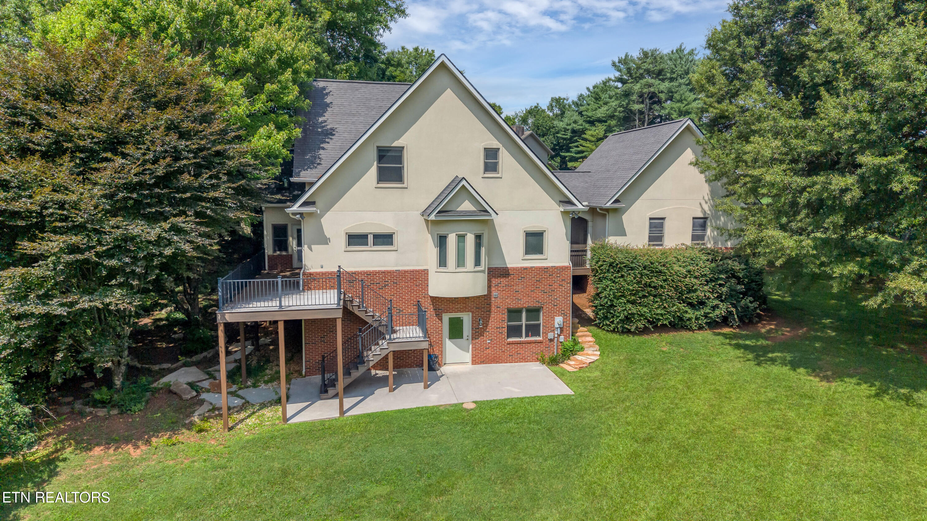 1302 Dunbarton Drive Maryville TN 37803