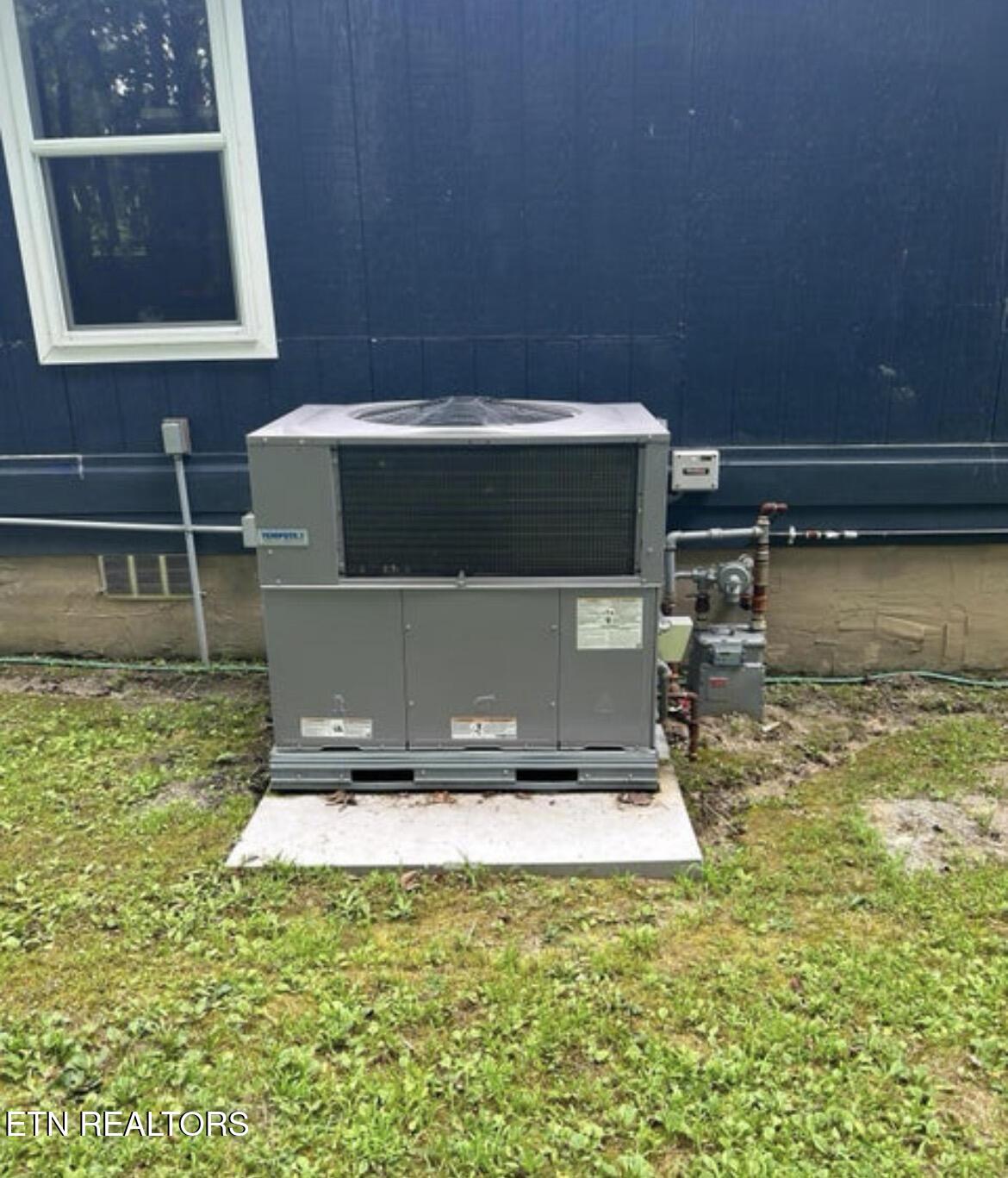 125 Bunker Hill Road Jamestown TN 38556