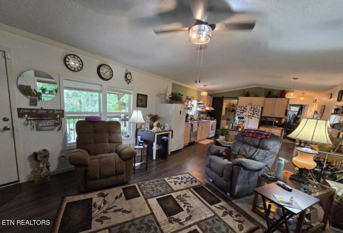 125 Bunker Hill Road Jamestown TN 38556