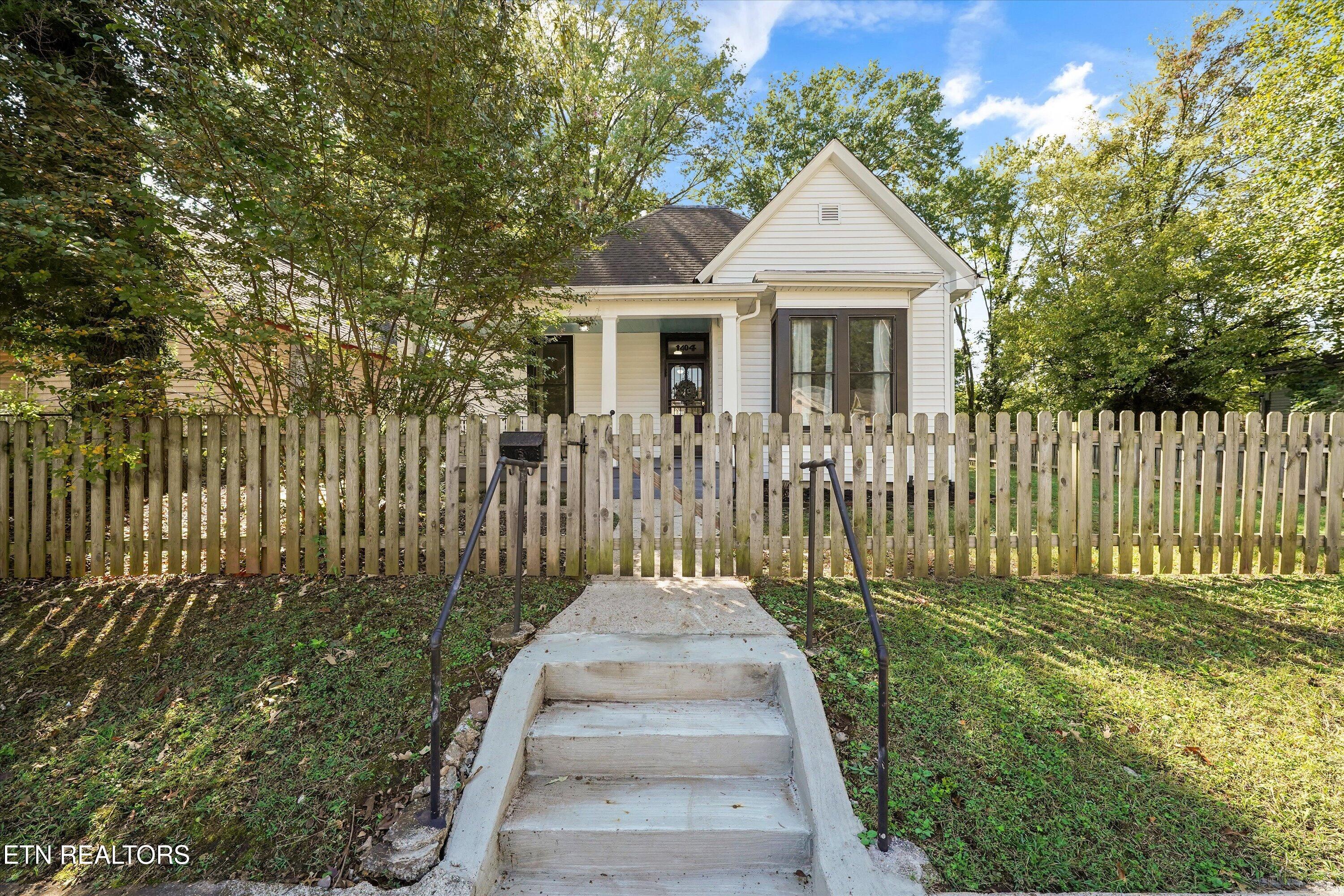 1404 Hannah Avenue Knoxville TN 37921