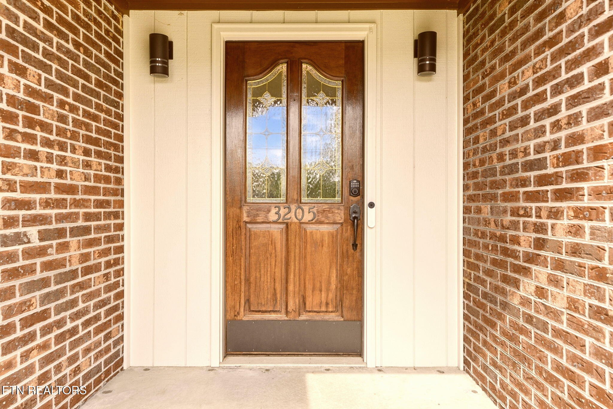 3205 Roanoke Circle Knoxville TN 37920