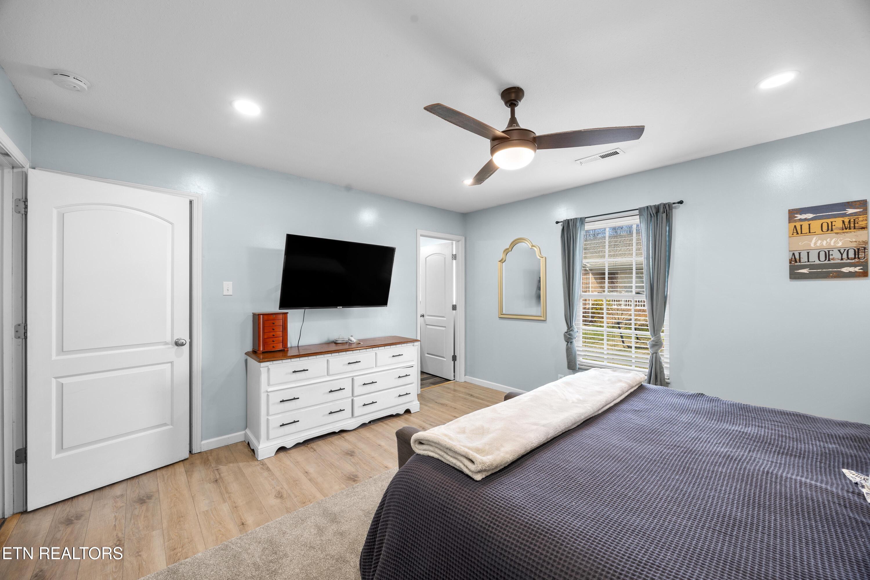 2207 Tuckaleechee Pike Maryville TN 37803