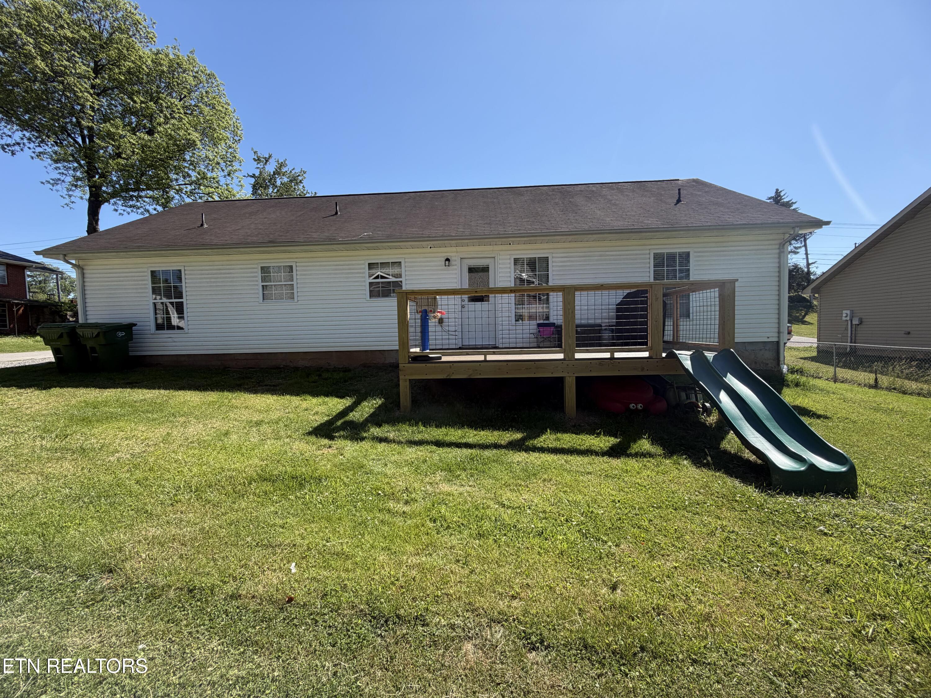 2207 Tuckaleechee Pike Maryville TN 37803