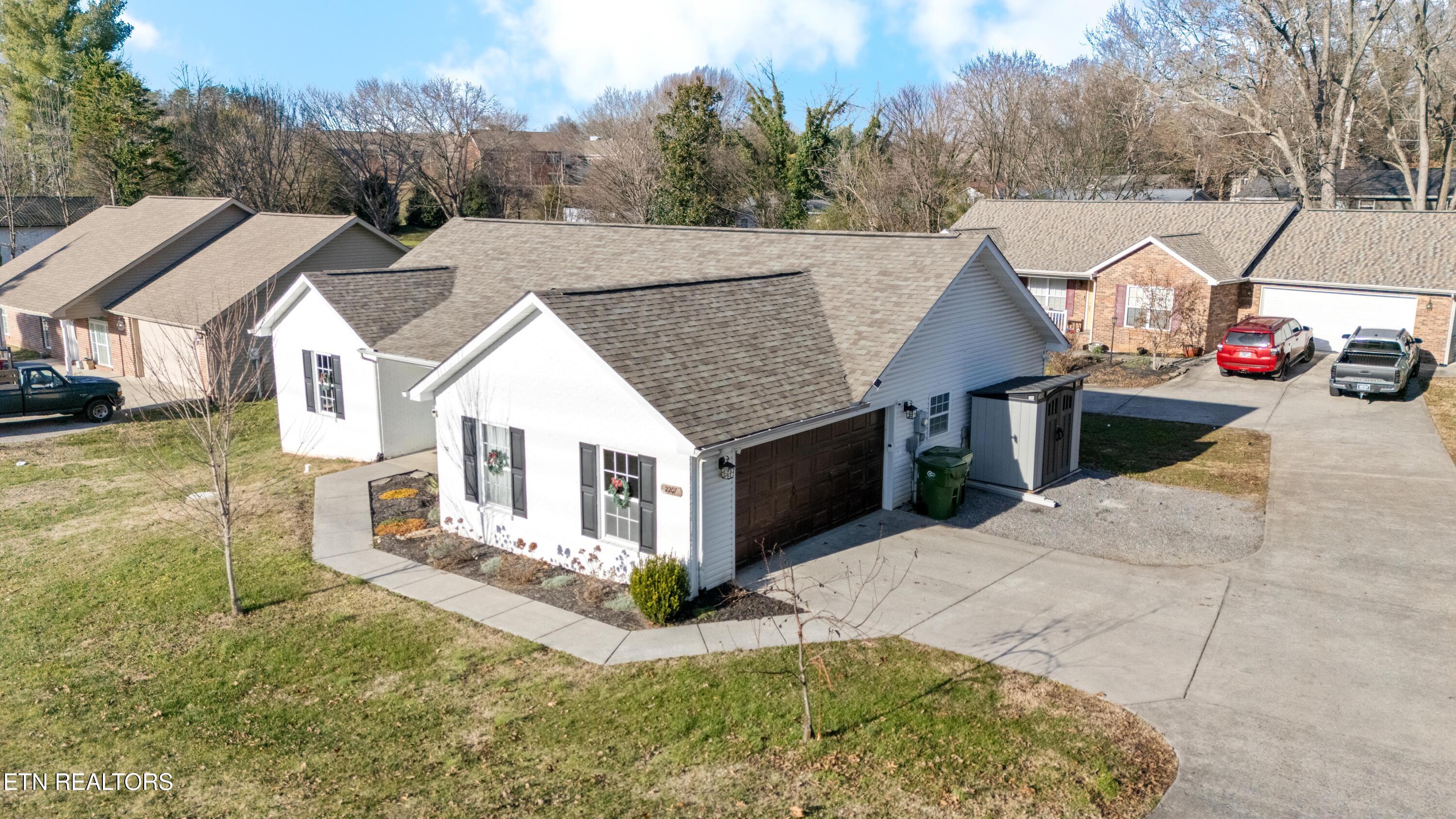 2207 Tuckaleechee Pike Maryville TN 37803
