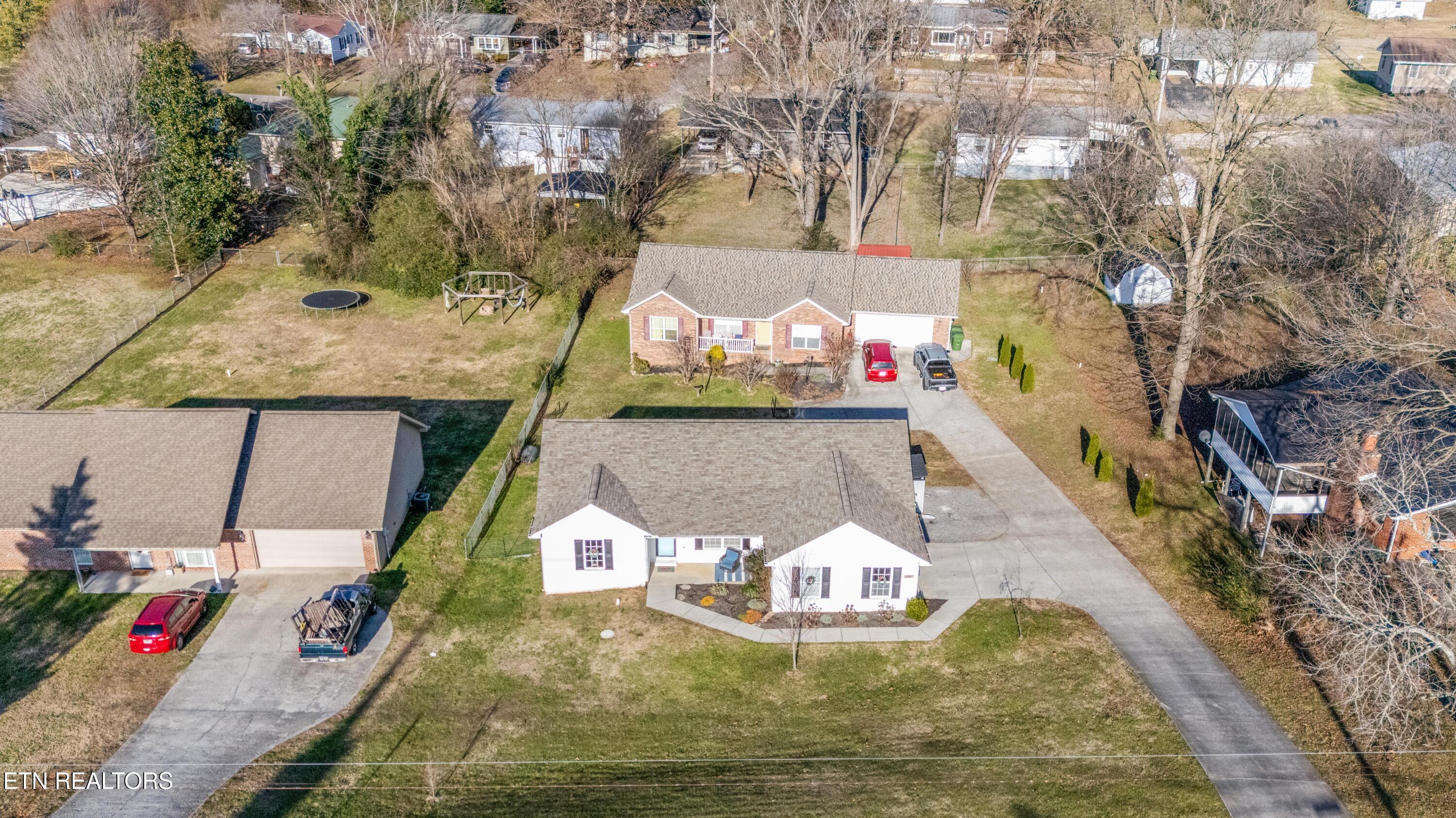 2207 Tuckaleechee Pike Maryville TN 37803