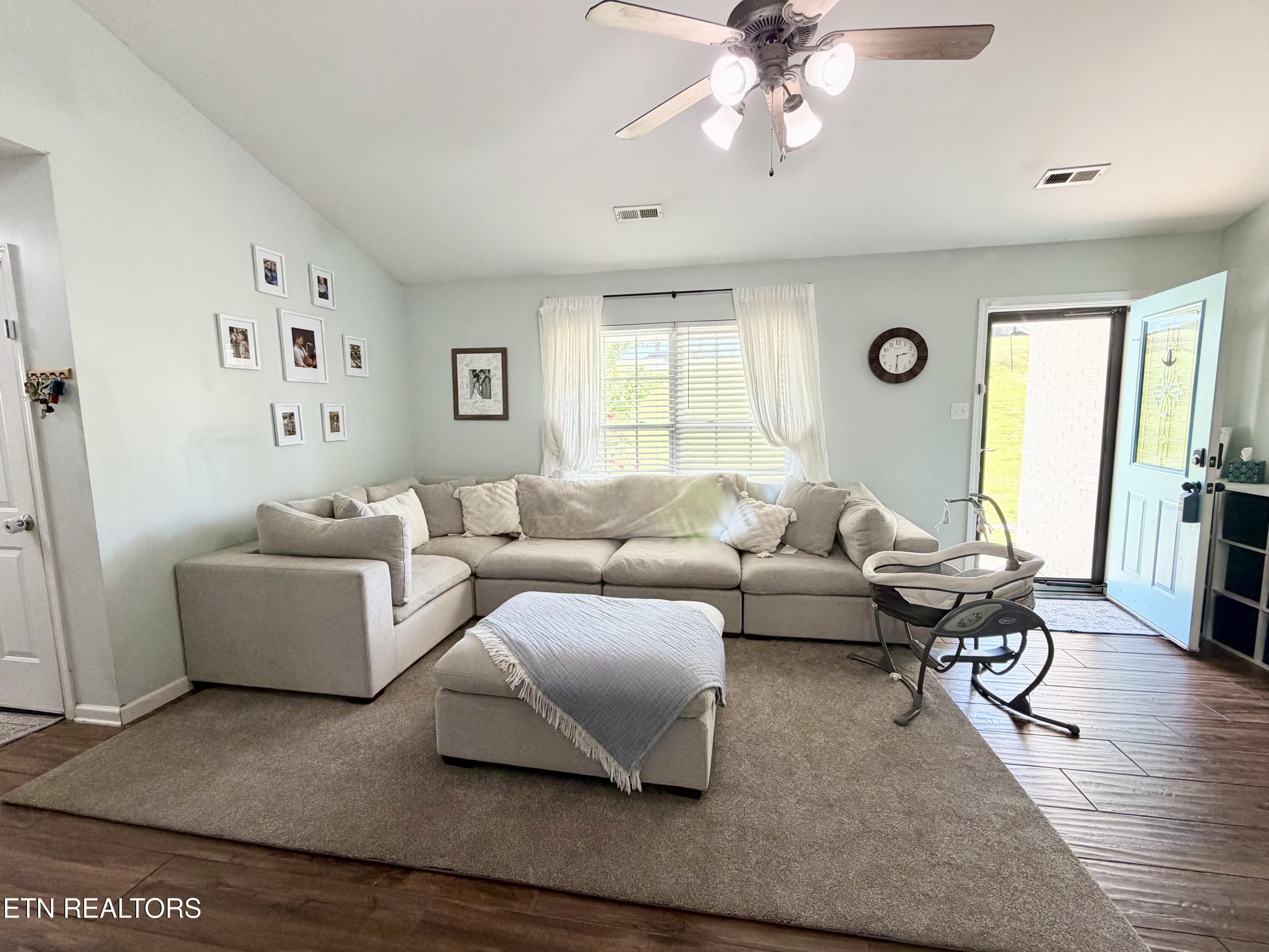2207 Tuckaleechee Pike Maryville TN 37803