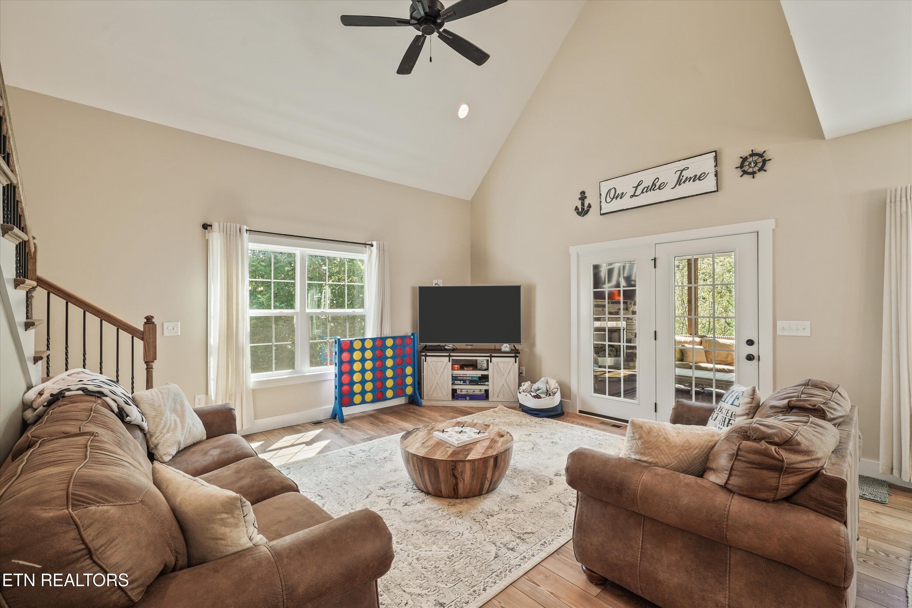 1700 Ridge Road Caryville TN 37714