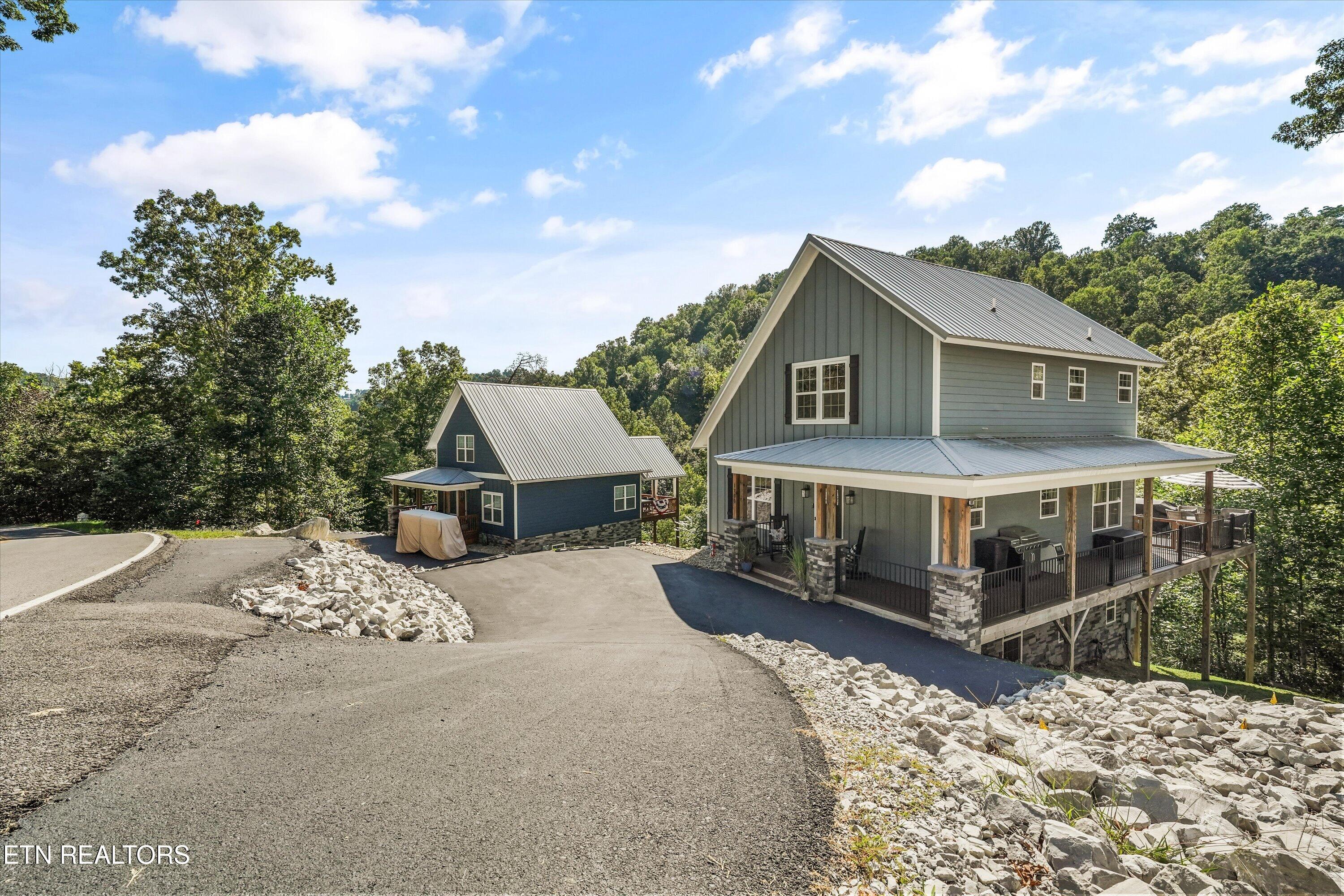 1700 Ridge Road Caryville TN 37714