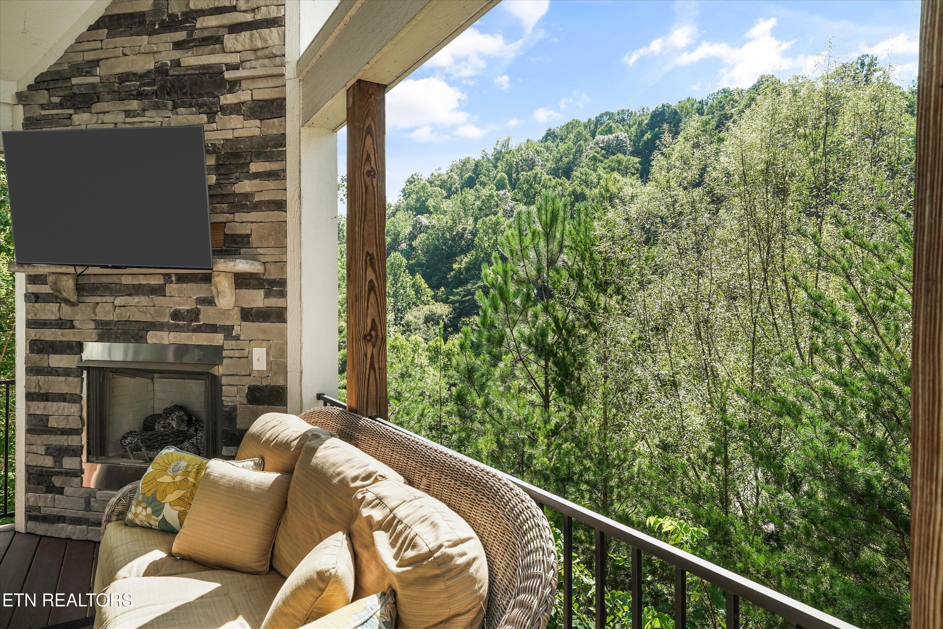 1700 Ridge Road Caryville TN 37714