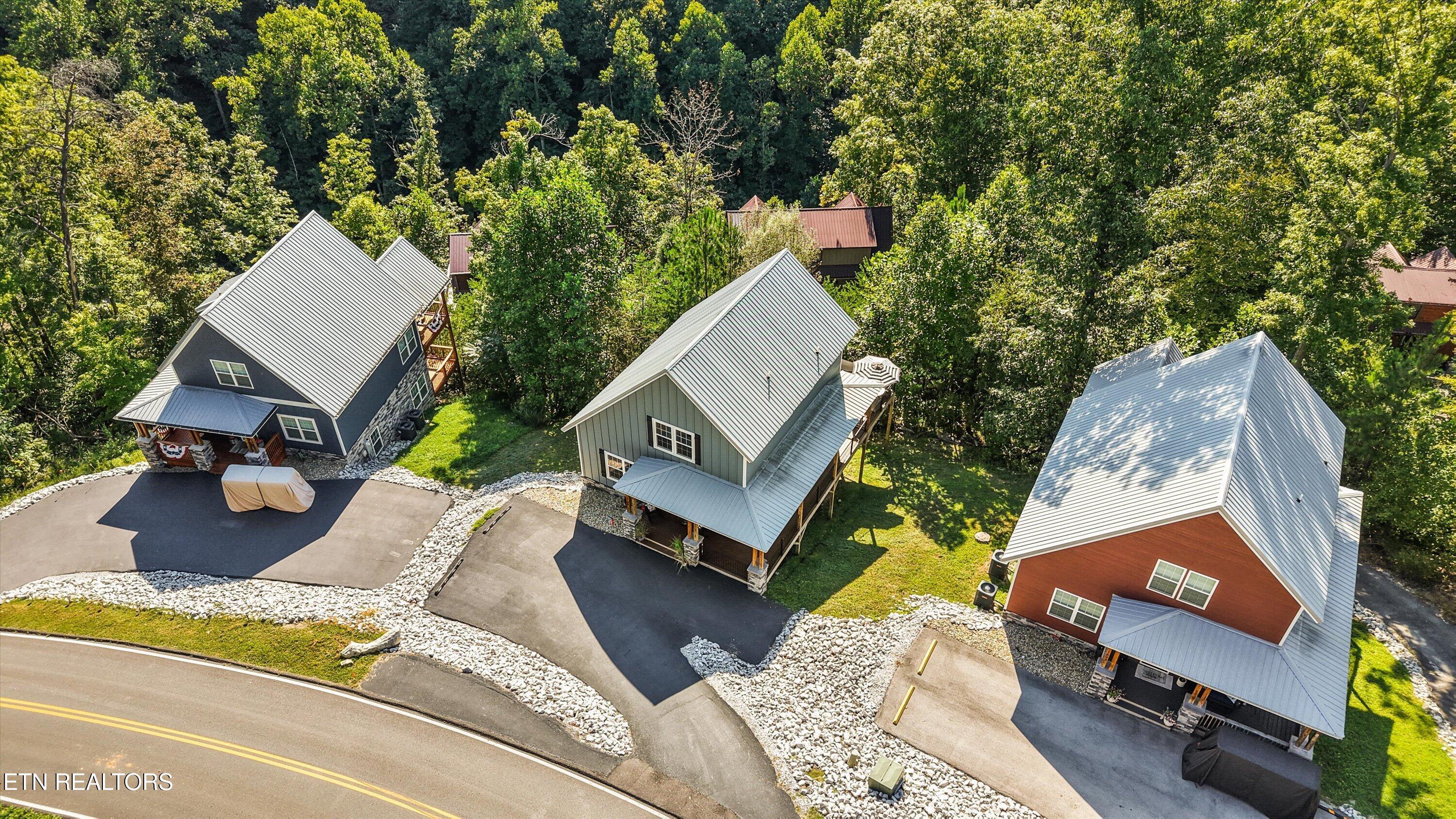 1700 Ridge Road Caryville TN 37714
