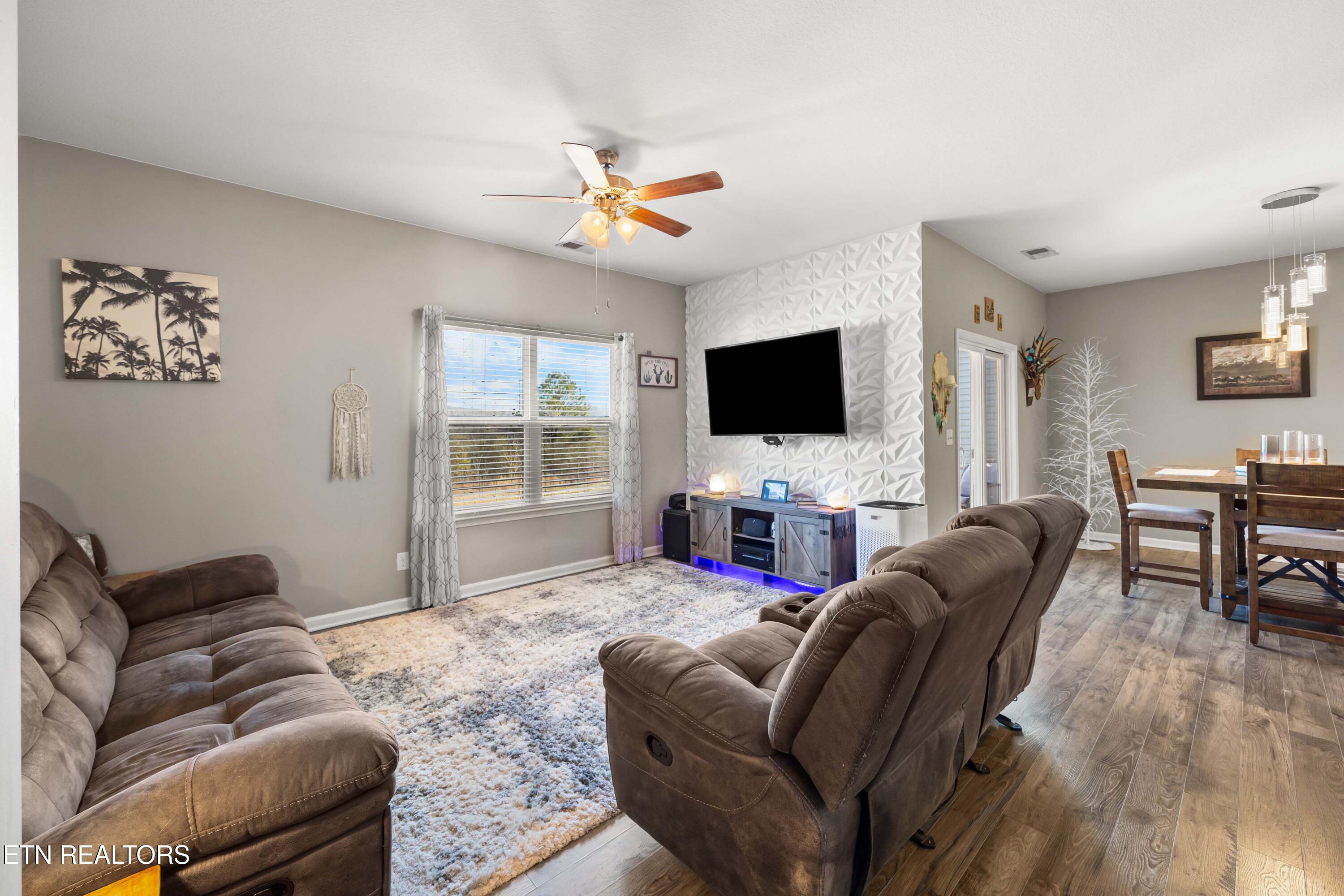 294 Cedar Park Drive Loudon TN 37774