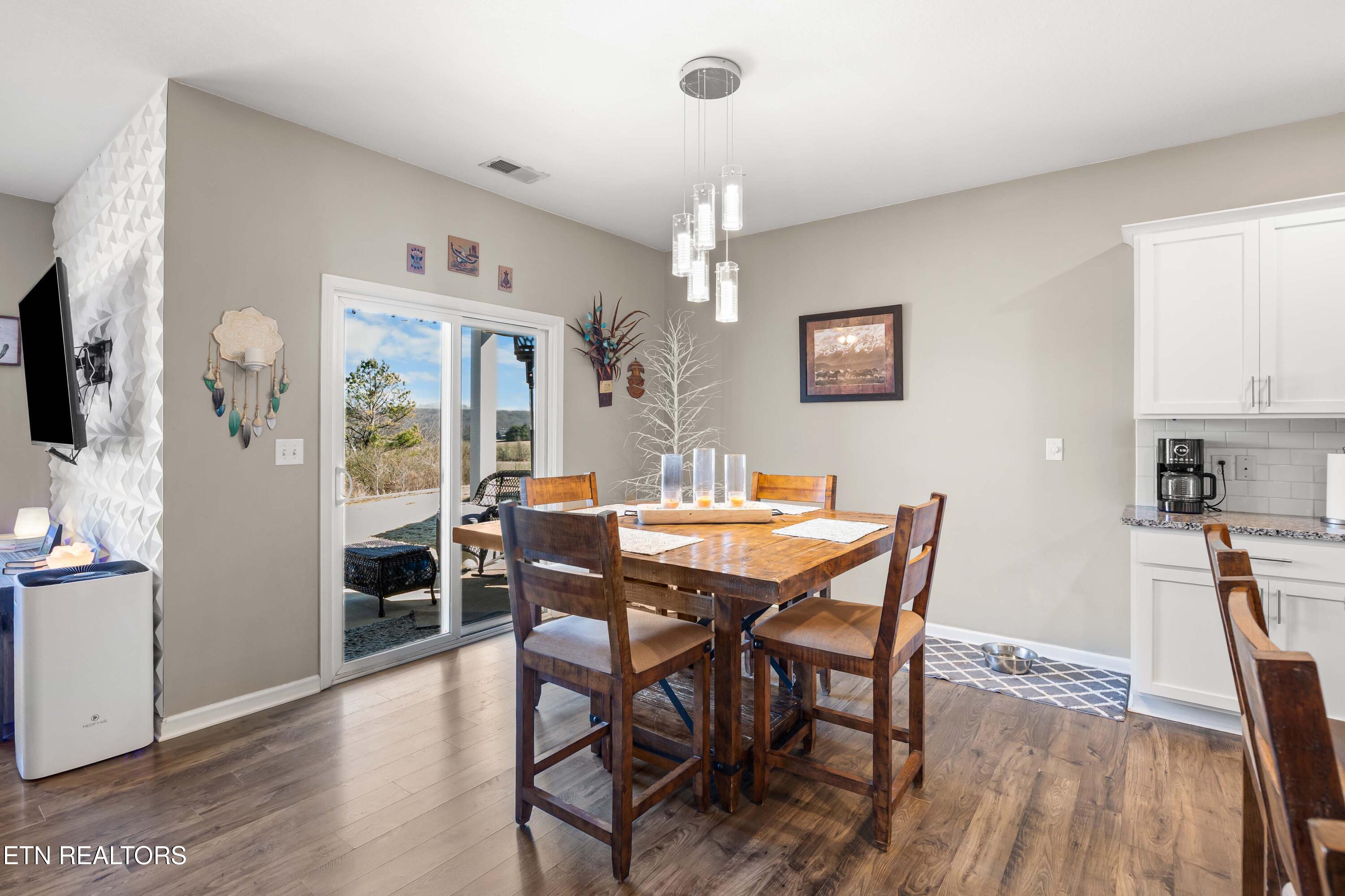 294 Cedar Park Drive Loudon TN 37774