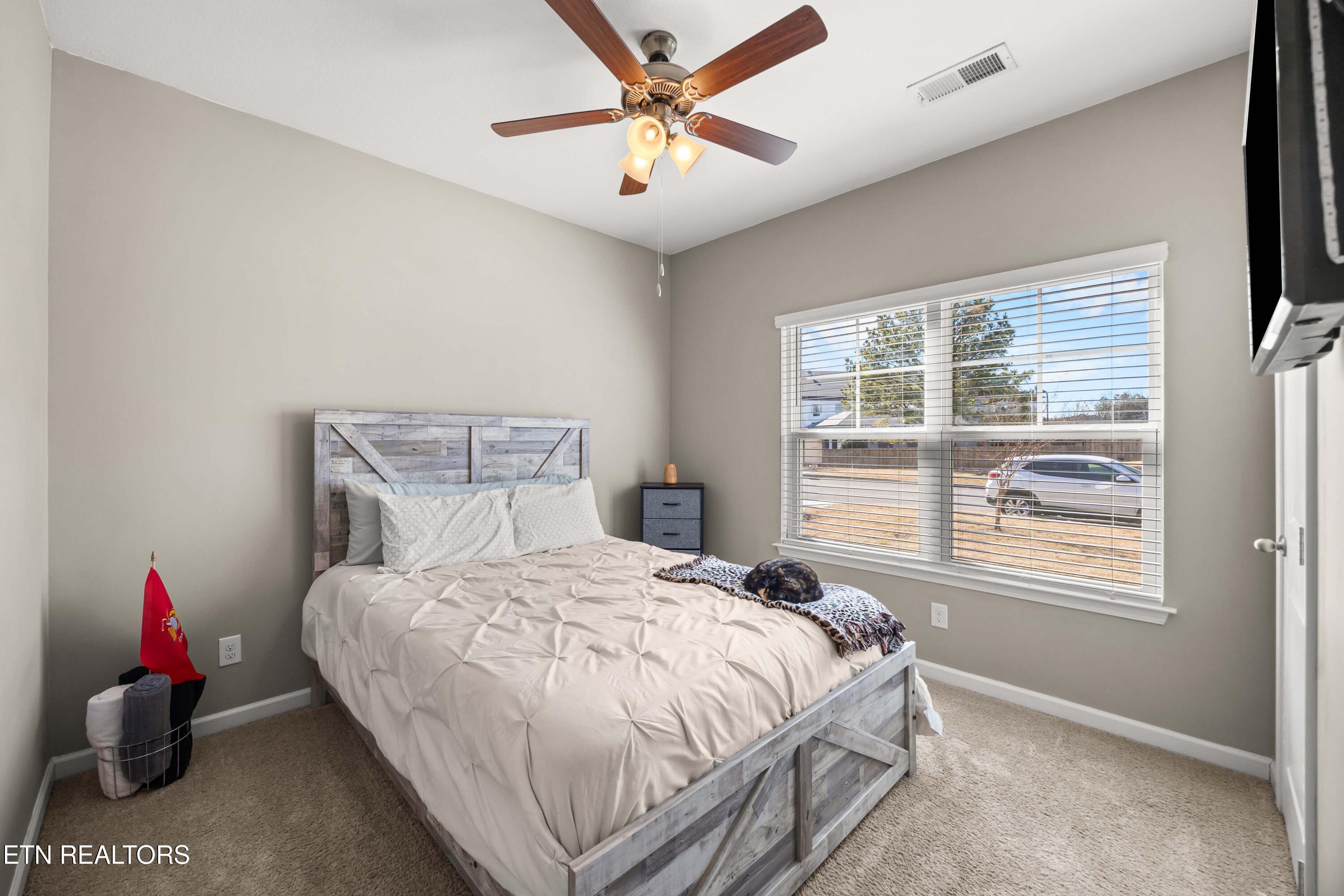 294 Cedar Park Drive Loudon TN 37774