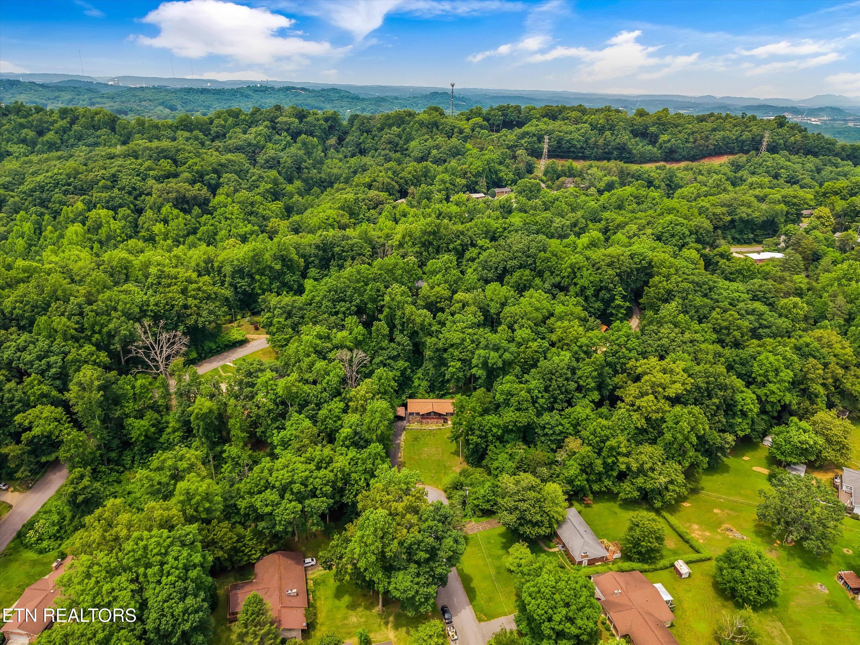 624 Starlite Lane Knoxville TN 37920