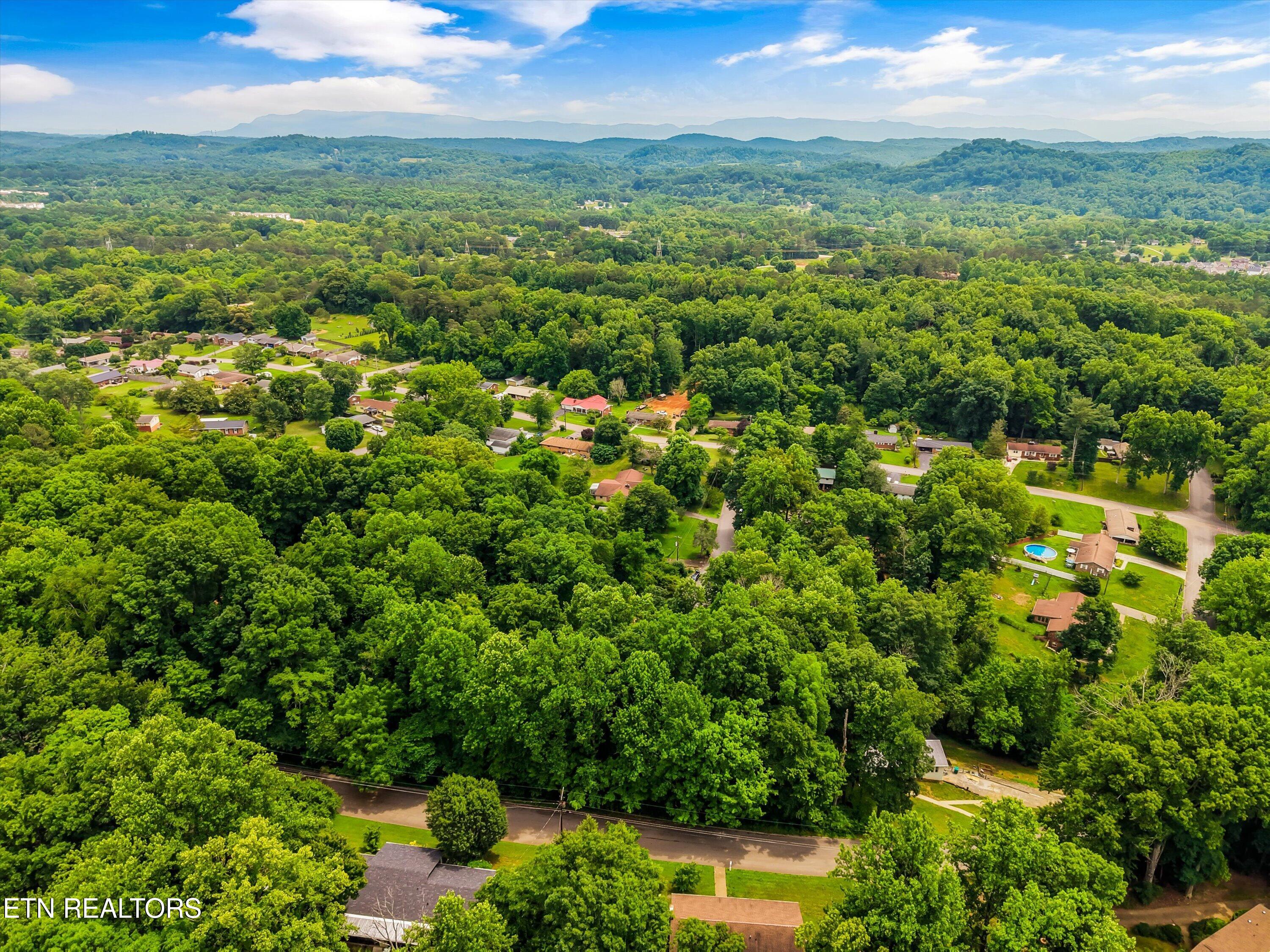 624 Starlite Lane Knoxville TN 37920