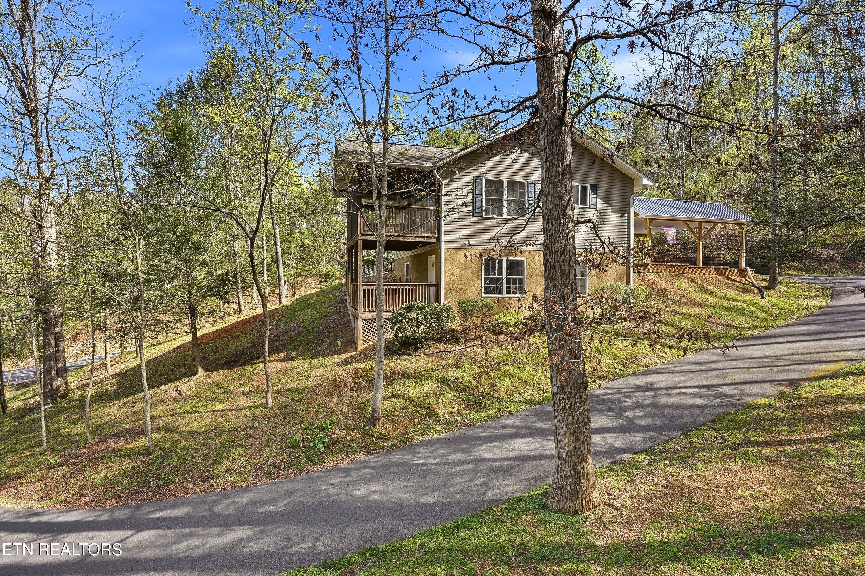 604 Monte Wood Circle Pigeon Forge TN 37863