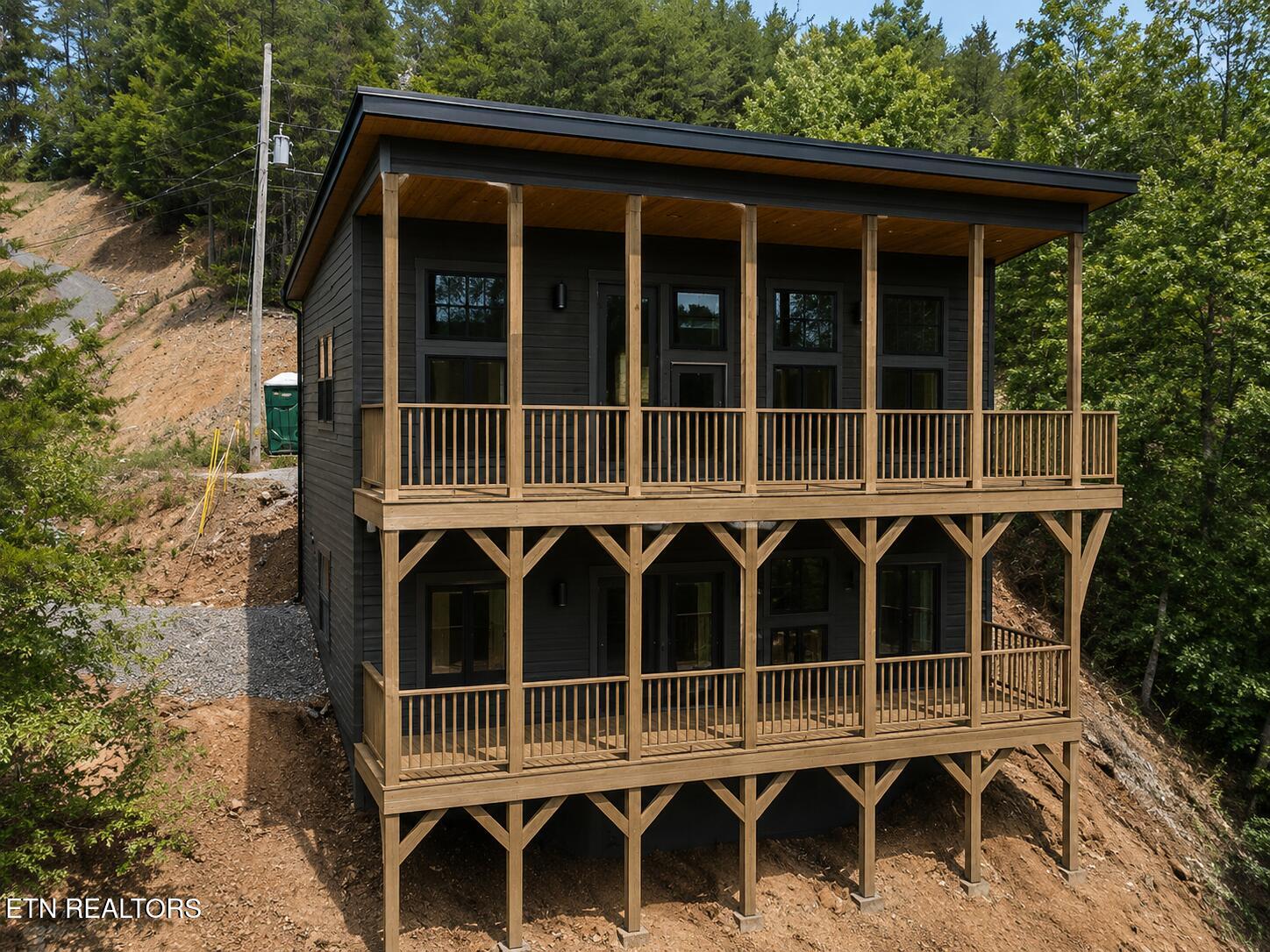 1731 Bluff Ridge Road Sevierville TN 37876