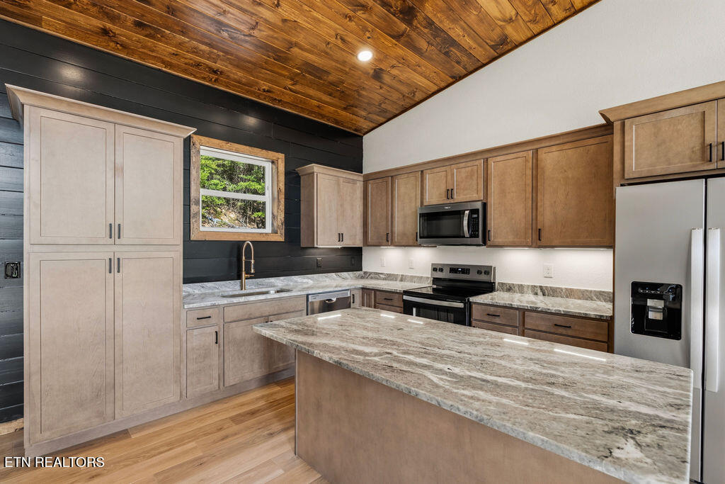1731 Bluff Ridge Road Sevierville TN 37876
